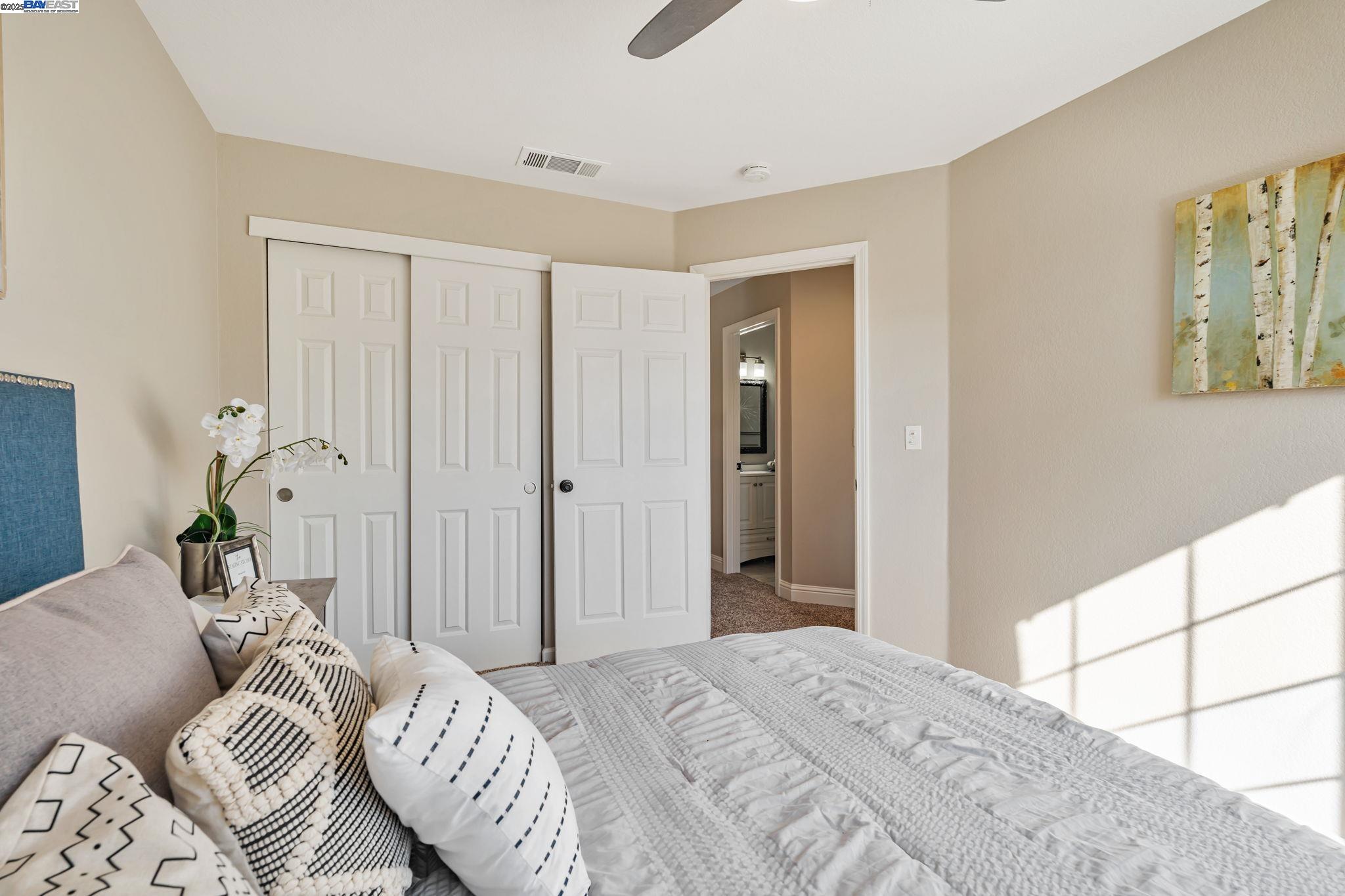 Detail Gallery Image 18 of 33 For 25 Phillips Ct, Tracy,  CA 95376 - 4 Beds | 3/1 Baths