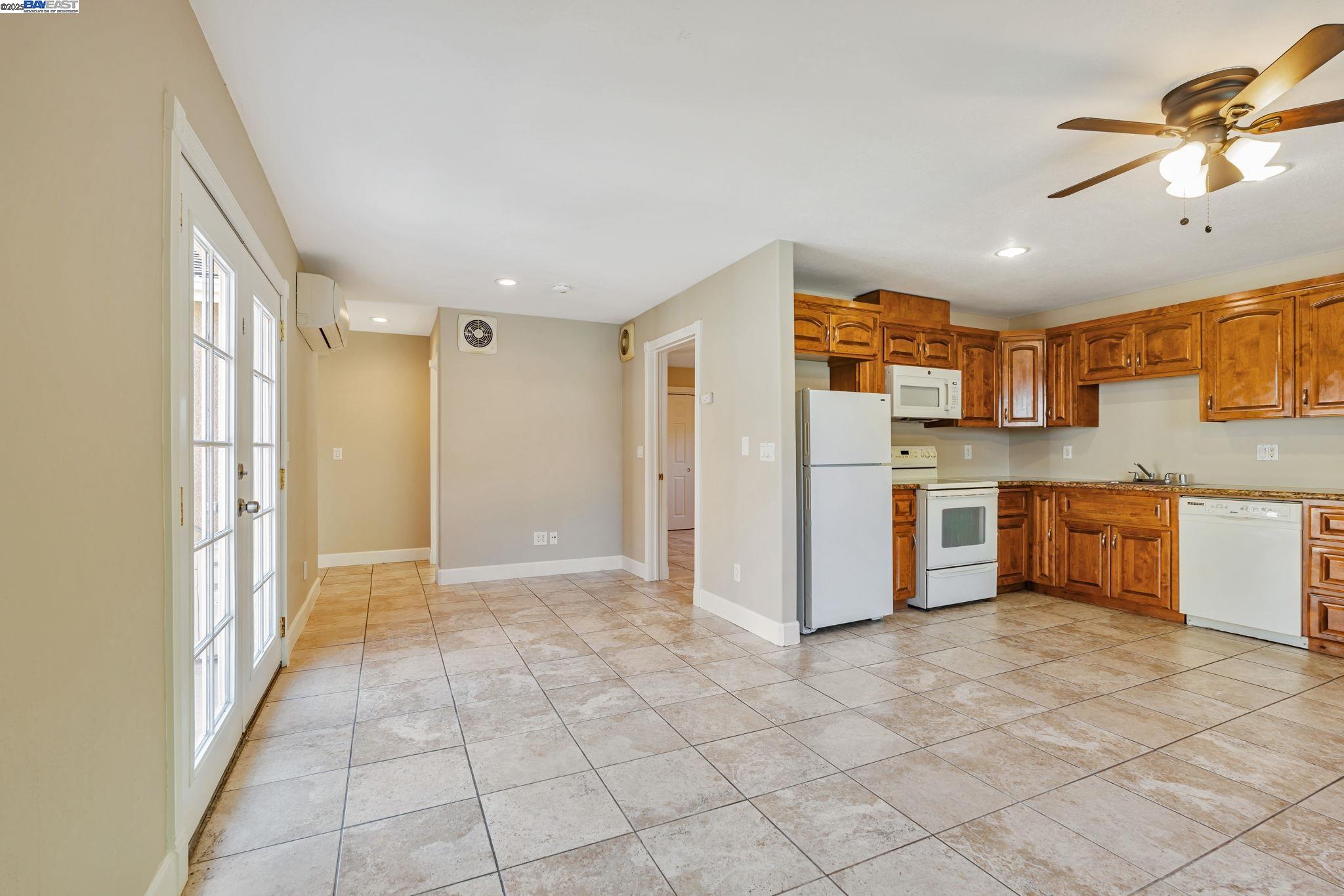 Detail Gallery Image 22 of 33 For 25 Phillips Ct, Tracy,  CA 95376 - 4 Beds | 3/1 Baths