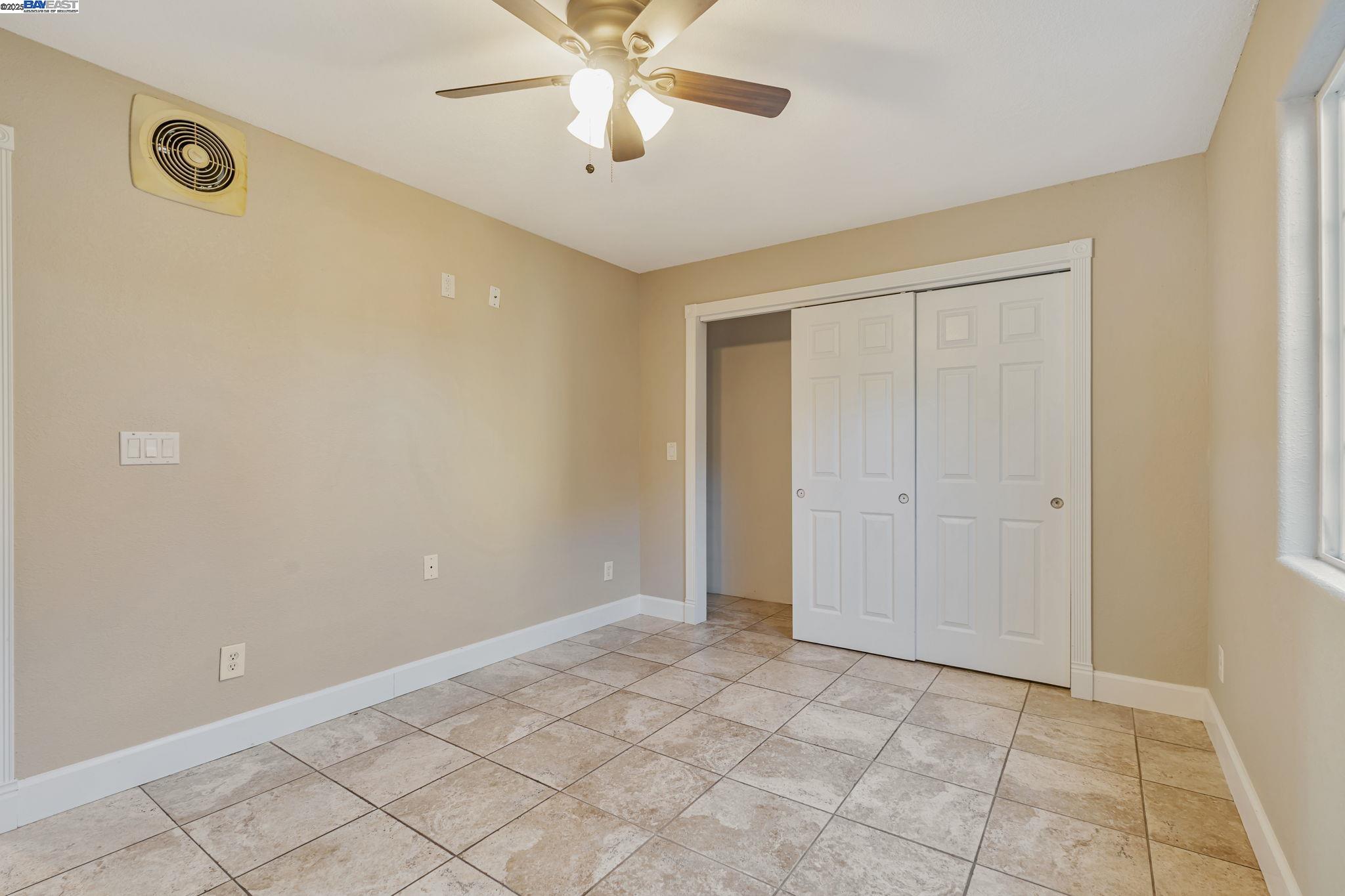 Detail Gallery Image 26 of 33 For 25 Phillips Ct, Tracy,  CA 95376 - 4 Beds | 3/1 Baths