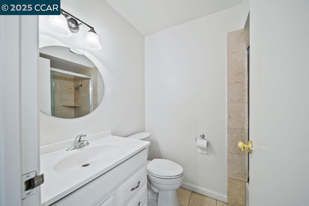 Detail Gallery Image 11 of 23 For 2032 Sierra Road #3,  Concord,  CA 94518 - 2 Beds | 1/1 Baths