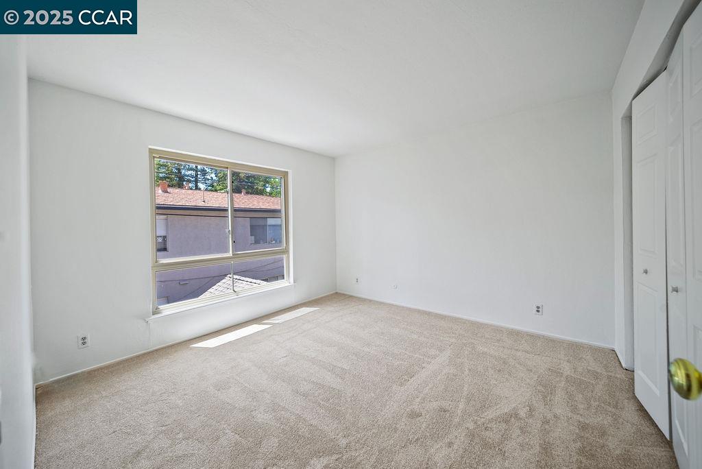 Detail Gallery Image 13 of 23 For 2032 Sierra Road #3,  Concord,  CA 94518 - 2 Beds | 1/1 Baths