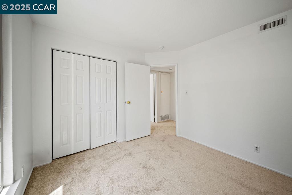 Detail Gallery Image 16 of 23 For 2032 Sierra Road #3,  Concord,  CA 94518 - 2 Beds | 1/1 Baths