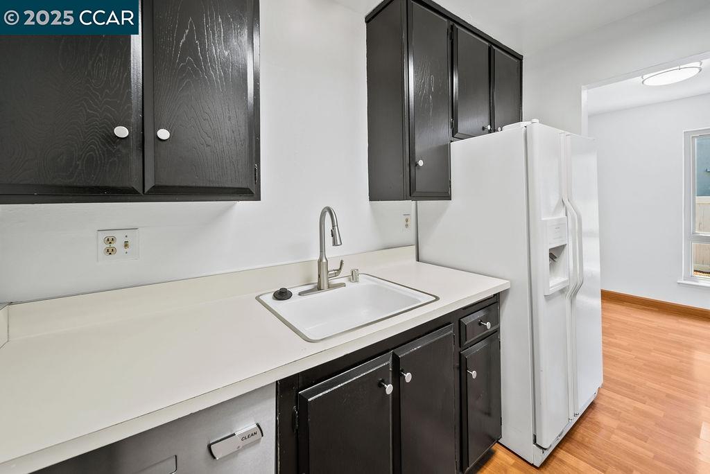 Detail Gallery Image 10 of 23 For 2032 Sierra Road #3,  Concord,  CA 94518 - 2 Beds | 1/1 Baths
