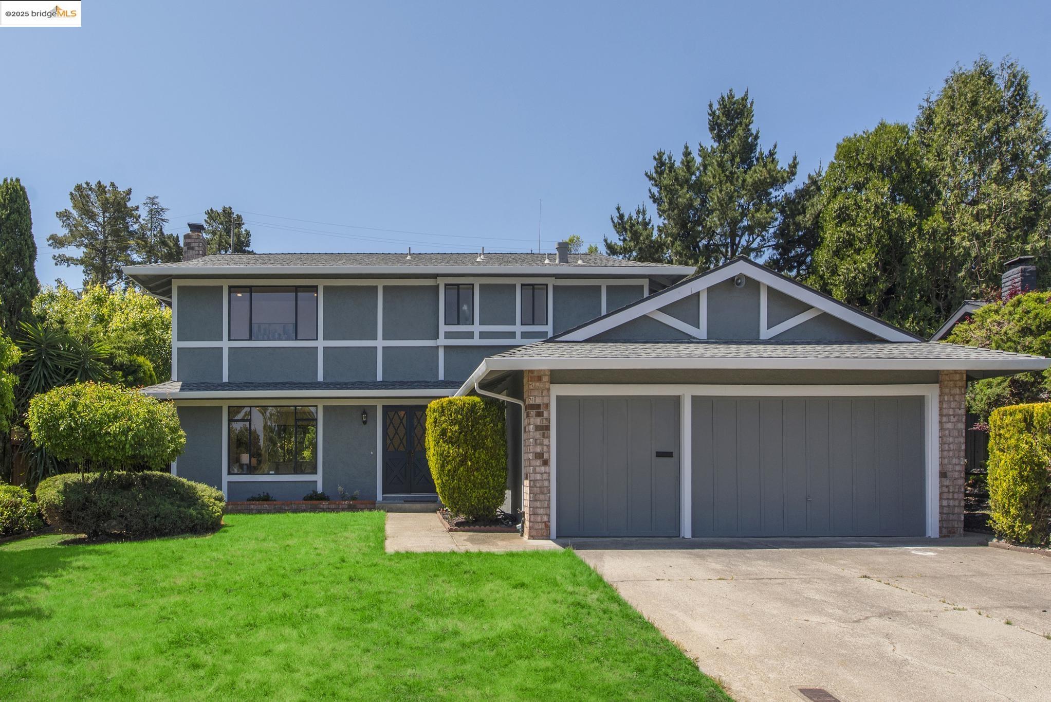 Detail Gallery Image 1 of 59 For 13185 Clairepointe Way, Oakland,  CA 94619 - 4 Beds | 2/1 Baths