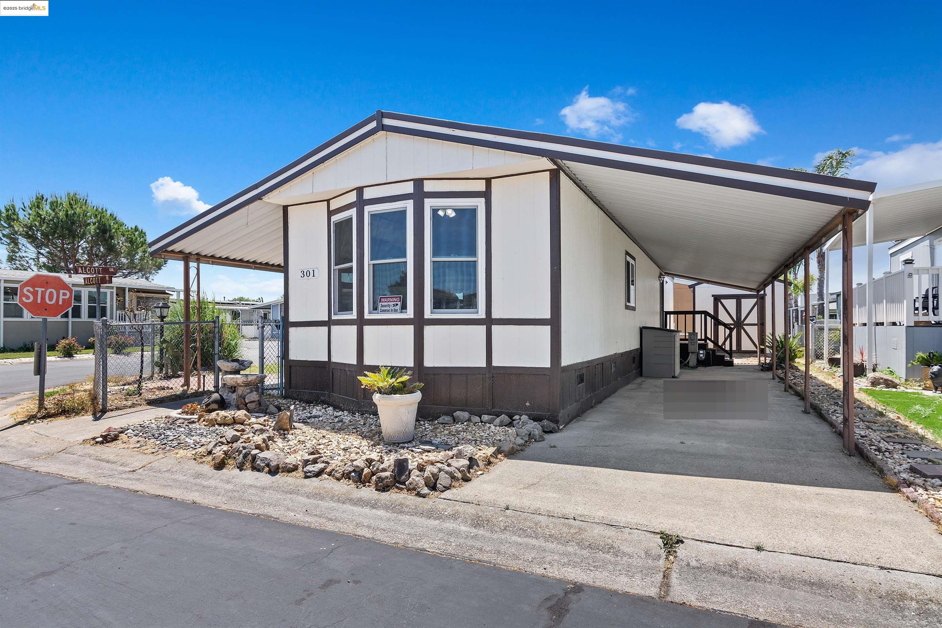 Detail Gallery Image 1 of 1 For 301 Alcott Ct #182,  Bethel Island,  CA 94511 - 2 Beds | 1 Baths