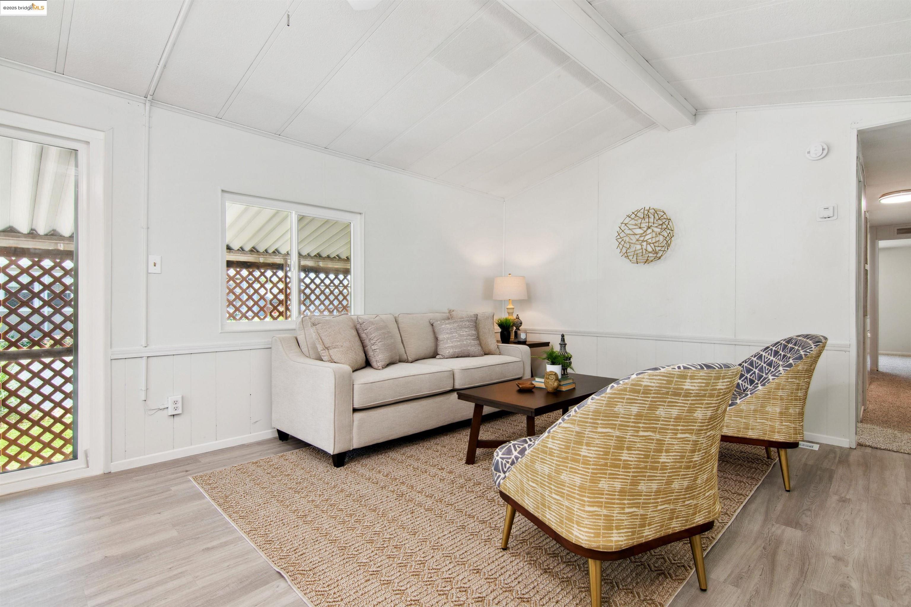 Detail Gallery Image 5 of 18 For 301 Alcott Ct #182,  Bethel Island,  CA 94511 - 2 Beds | 1 Baths