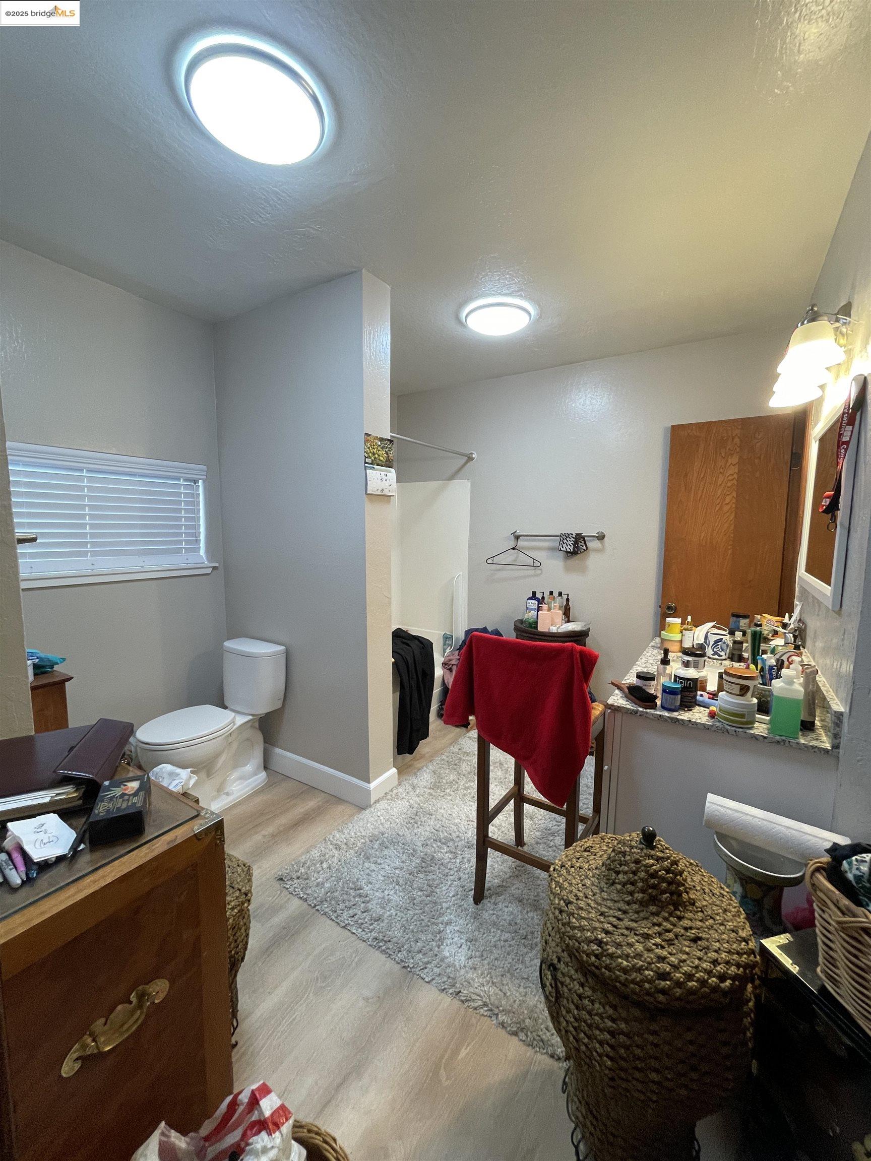 Detail Gallery Image 20 of 32 For 290 Park View Terrace, Oakland,  CA 94610 - – Beds | – Baths