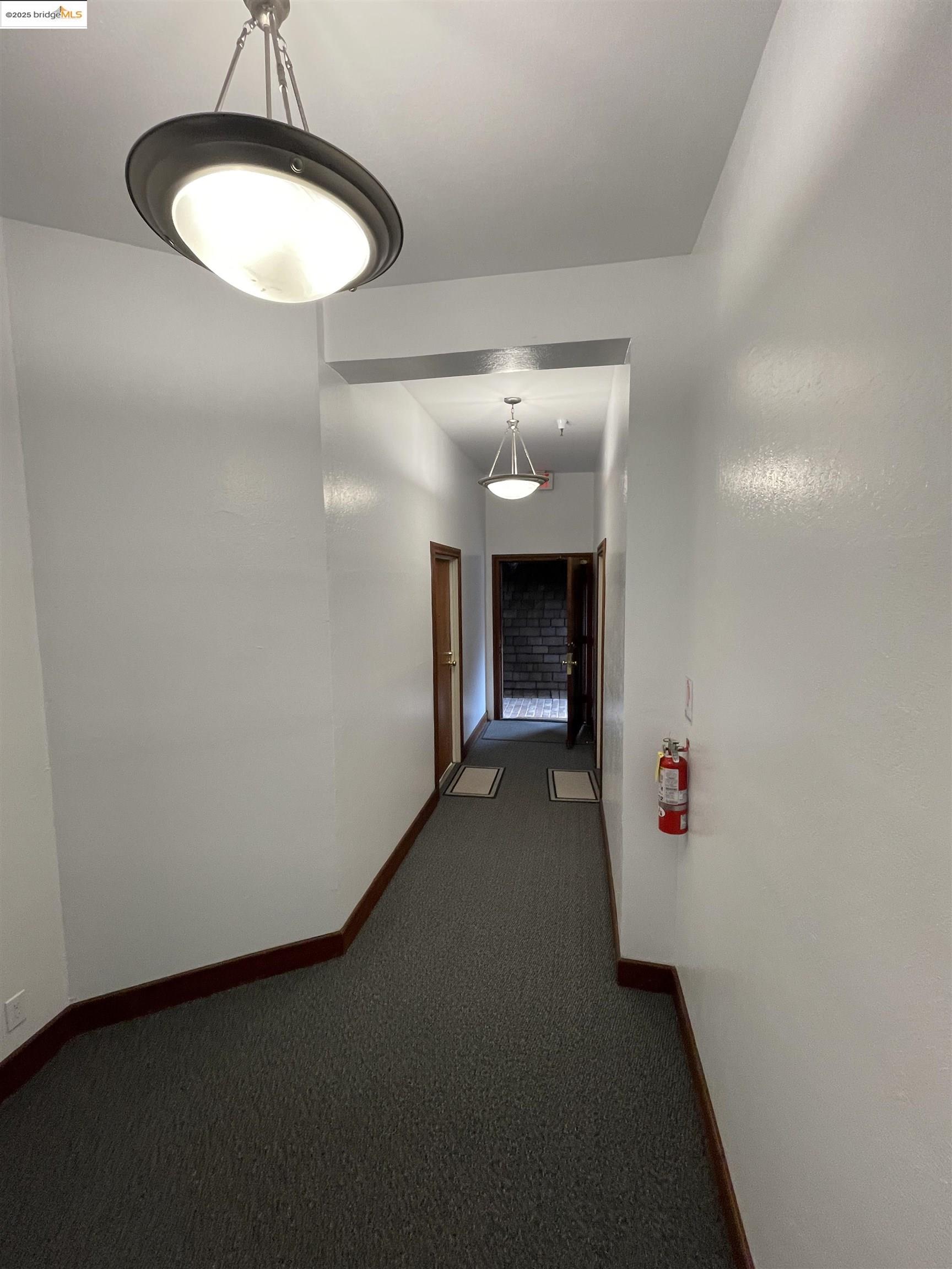 Detail Gallery Image 29 of 32 For 290 Park View Terrace, Oakland,  CA 94610 - – Beds | – Baths