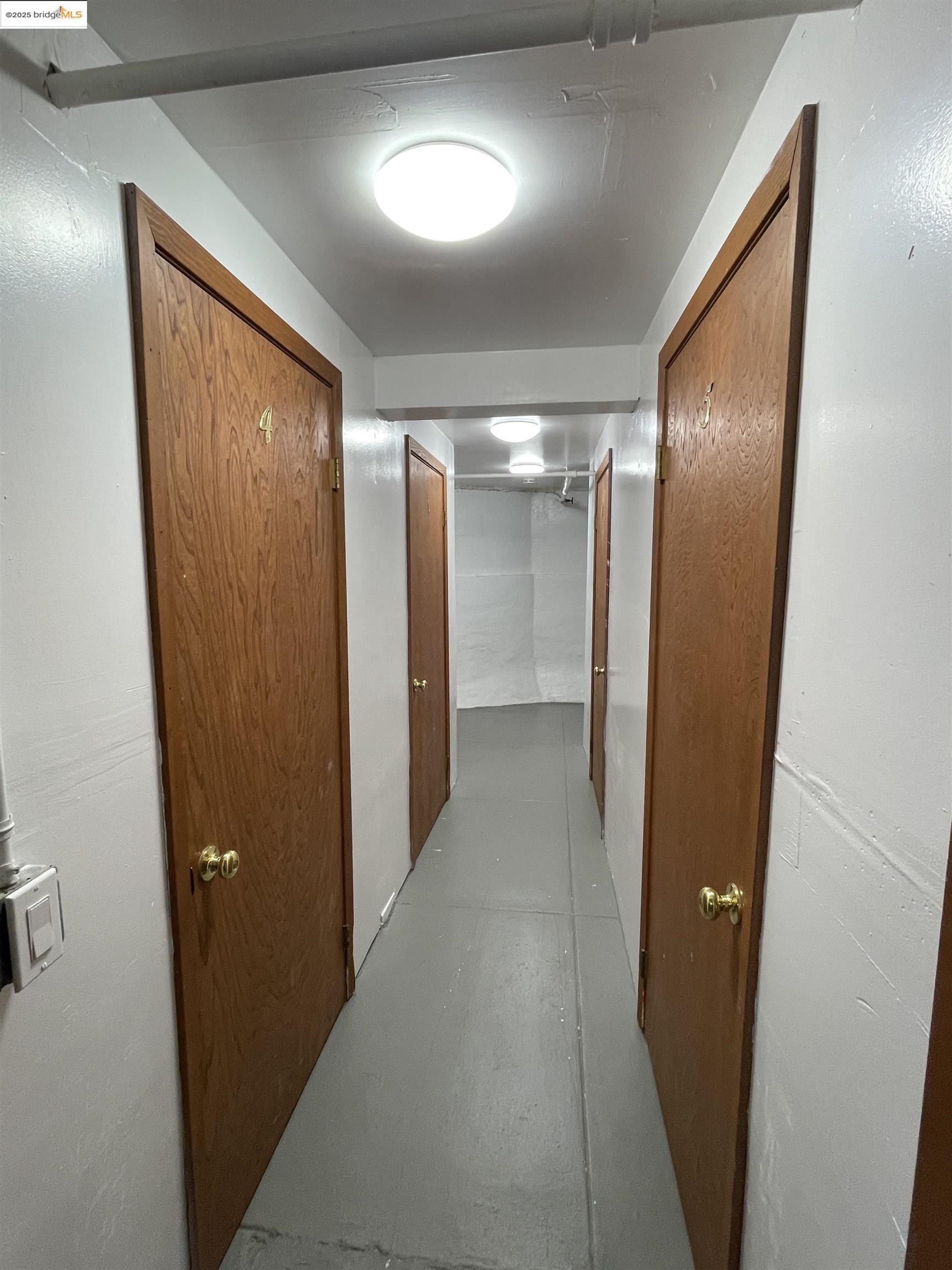 Detail Gallery Image 31 of 32 For 290 Park View Terrace, Oakland,  CA 94610 - – Beds | – Baths