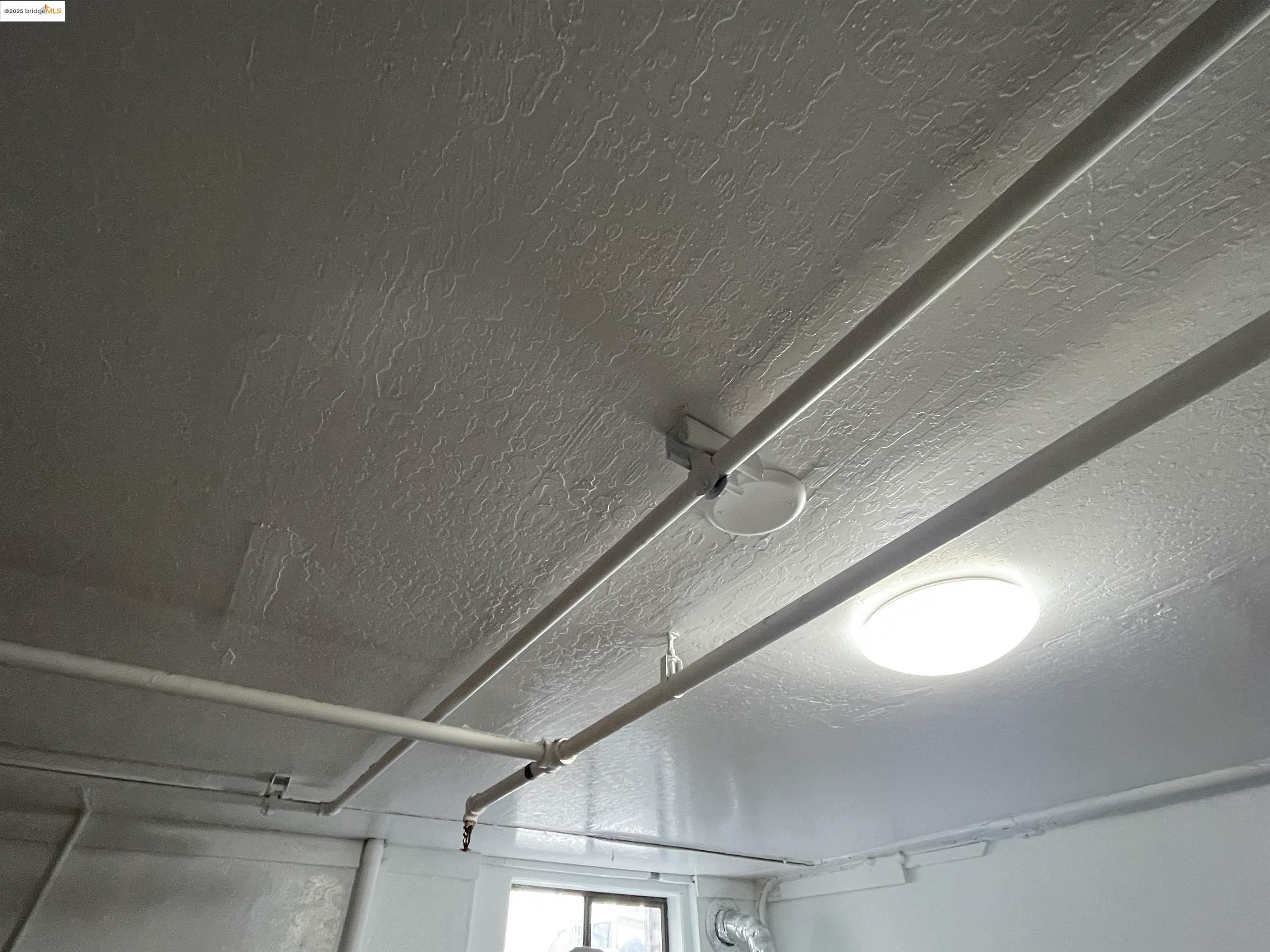 Detail Gallery Image 32 of 32 For 290 Park View Terrace, Oakland,  CA 94610 - – Beds | – Baths