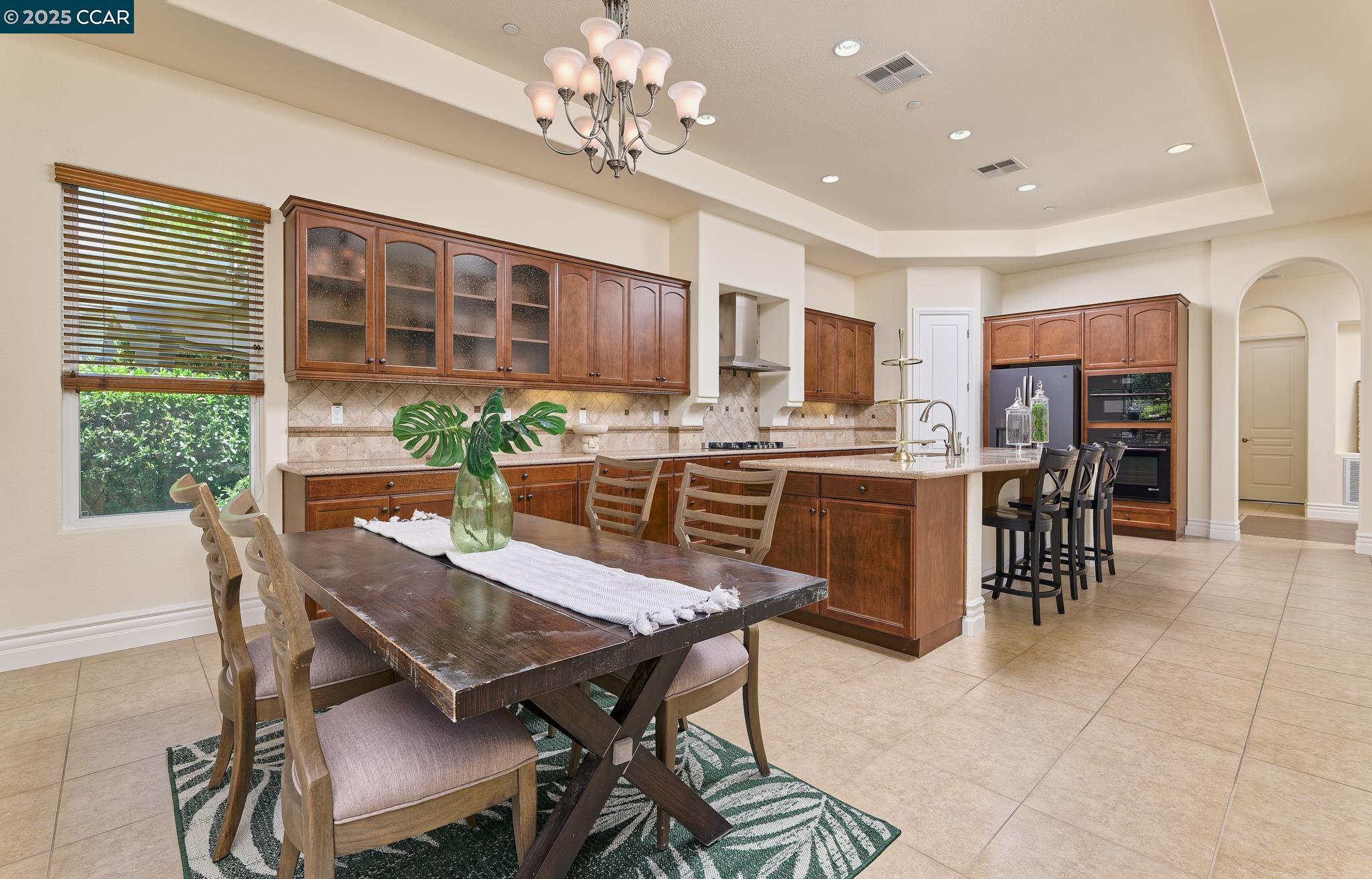 Detail Gallery Image 13 of 35 For 1681 Gamay Ln, Brentwood,  CA 94513 - 2 Beds | 2/1 Baths