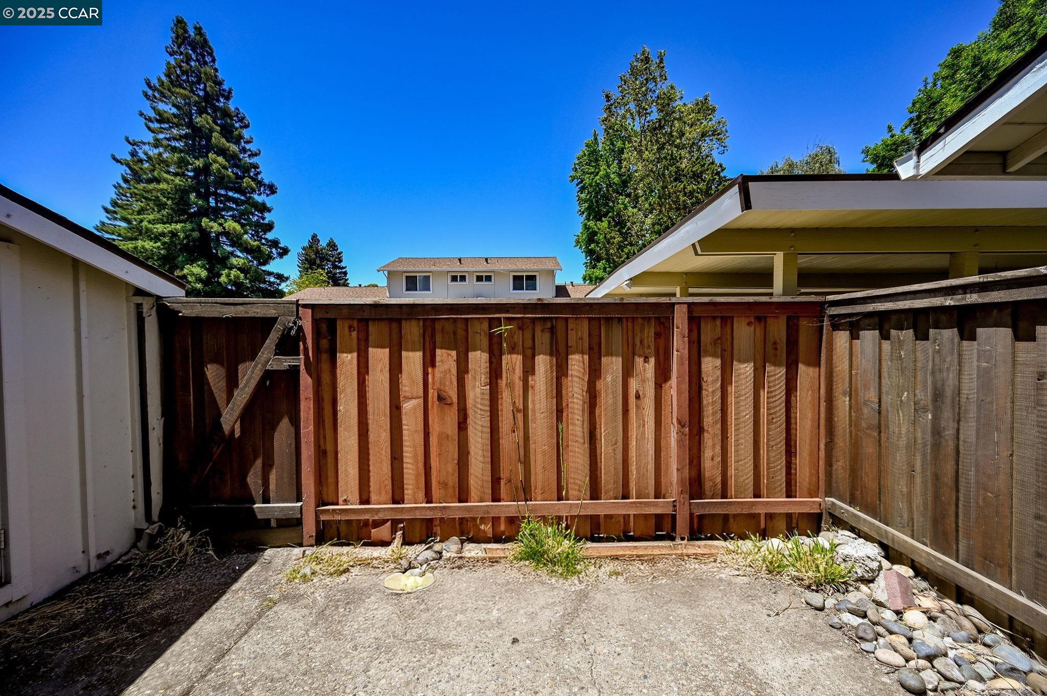 Photo #16: 41098808 Listing: Photo #16