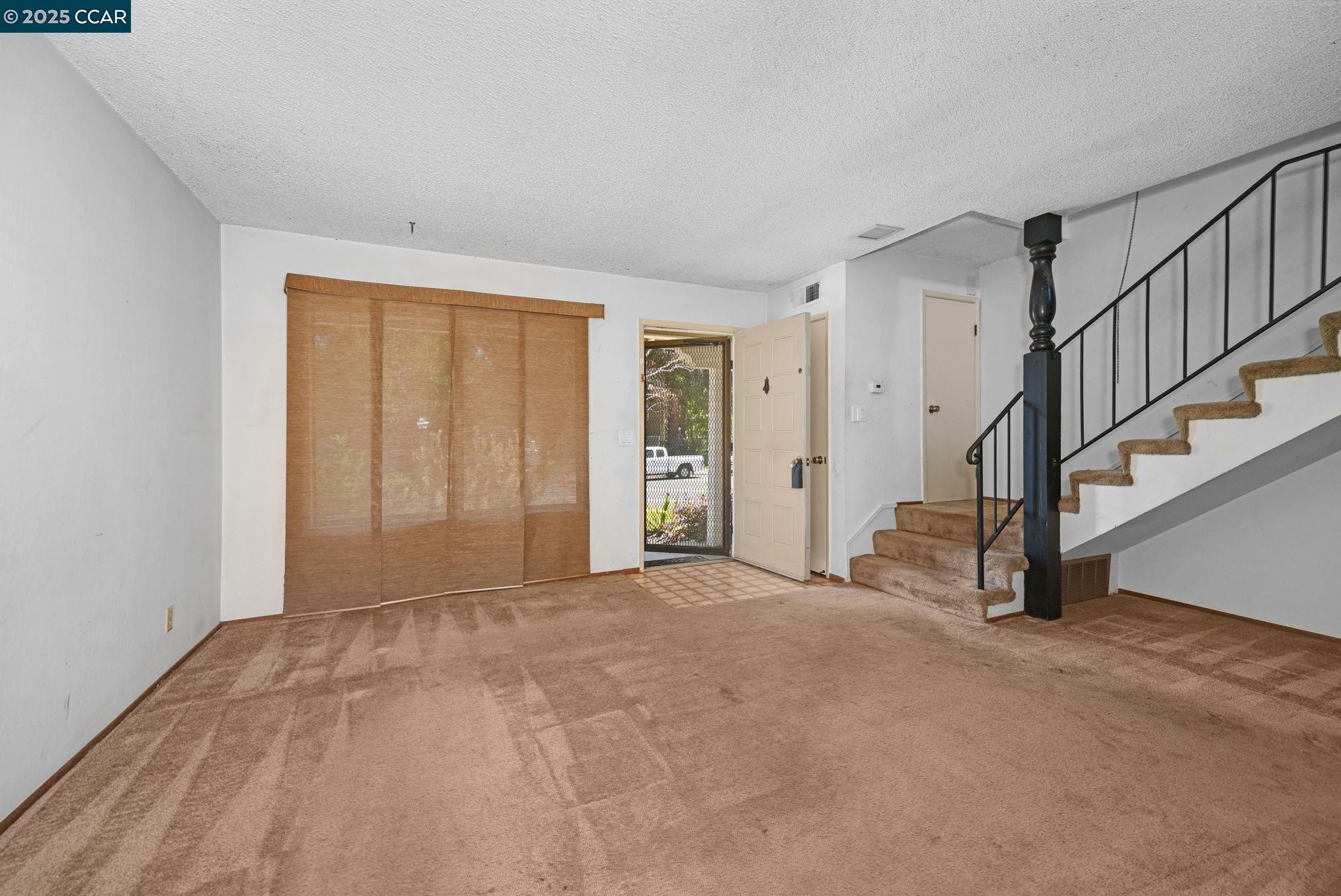 Photo #5: 41098808 Listing 