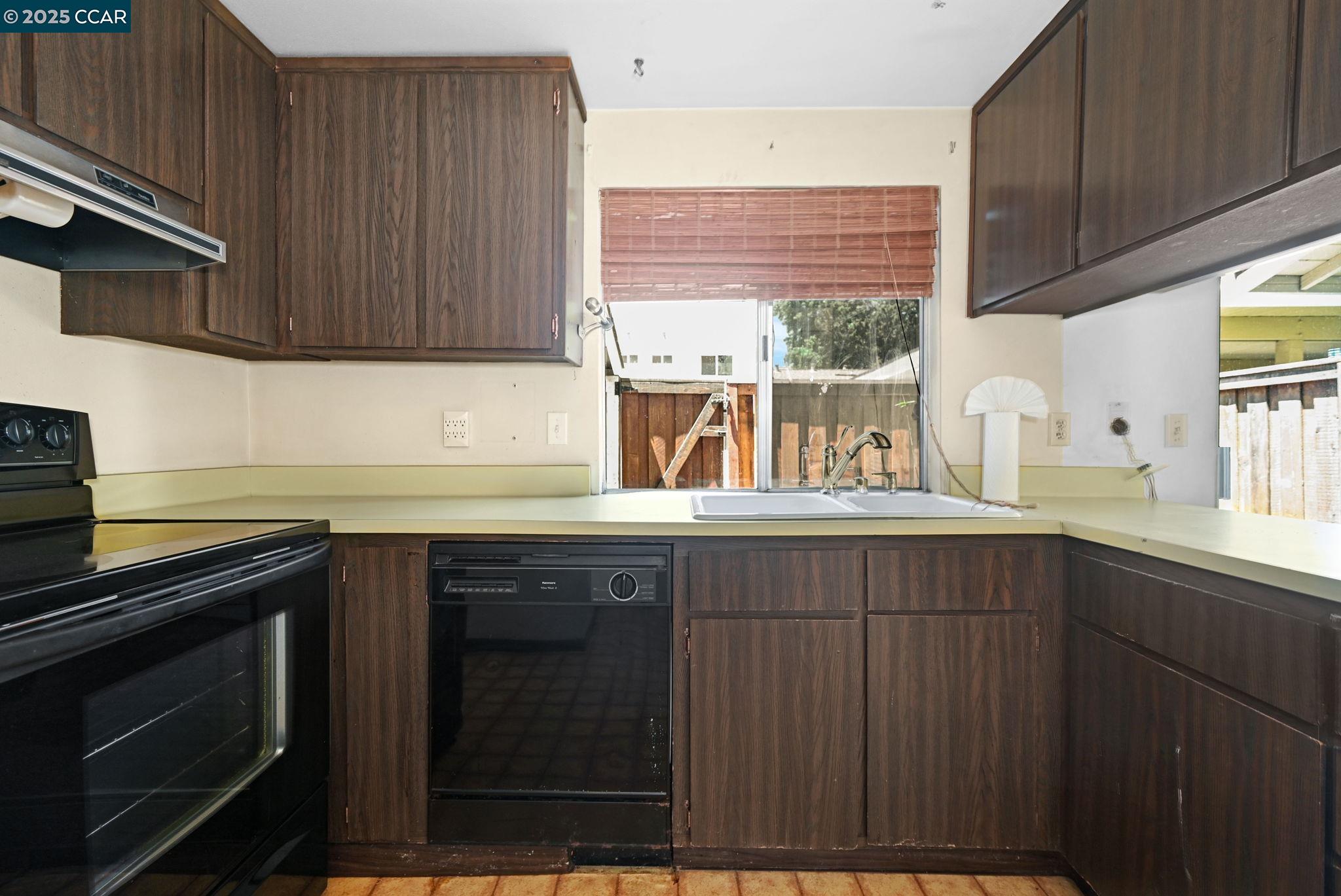 Photo #10: 41098808 Listing: Photo #10