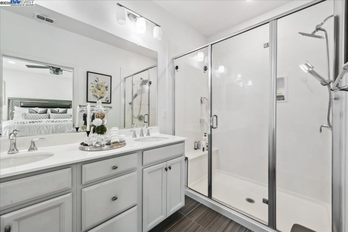Detail Gallery Image 14 of 36 For 3933 Eminence St, Dublin,  CA 94568 - 4 Beds | 3/1 Baths