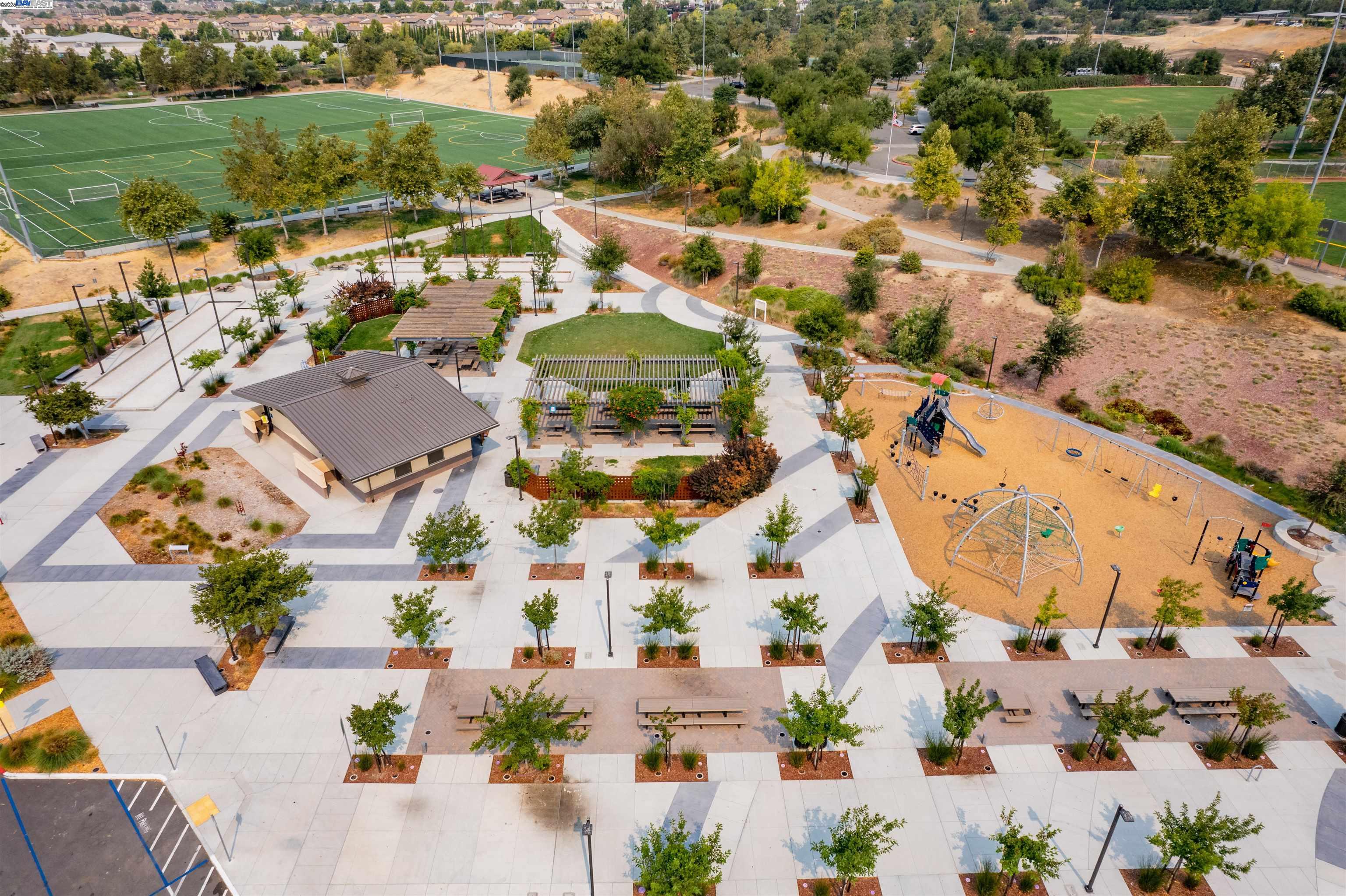 Detail Gallery Image 36 of 36 For 3933 Eminence St, Dublin,  CA 94568 - 4 Beds | 3/1 Baths