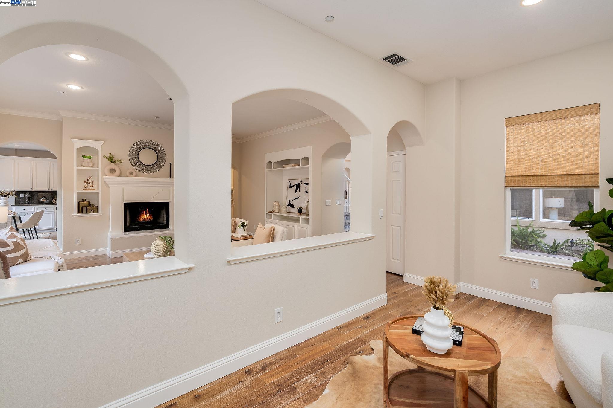 Detail Gallery Image 16 of 59 For 10828 Inspiration Cir, Dublin,  CA 94568 - 5 Beds | 4/1 Baths