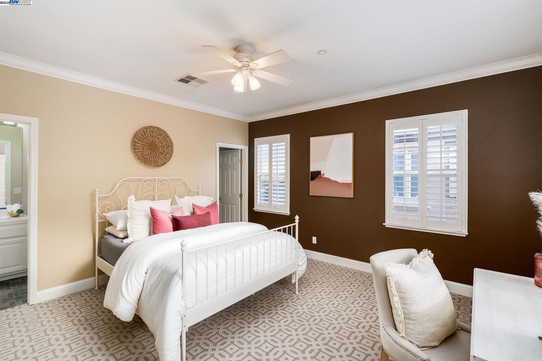 Detail Gallery Image 34 of 59 For 10828 Inspiration Cir, Dublin,  CA 94568 - 5 Beds | 4/1 Baths