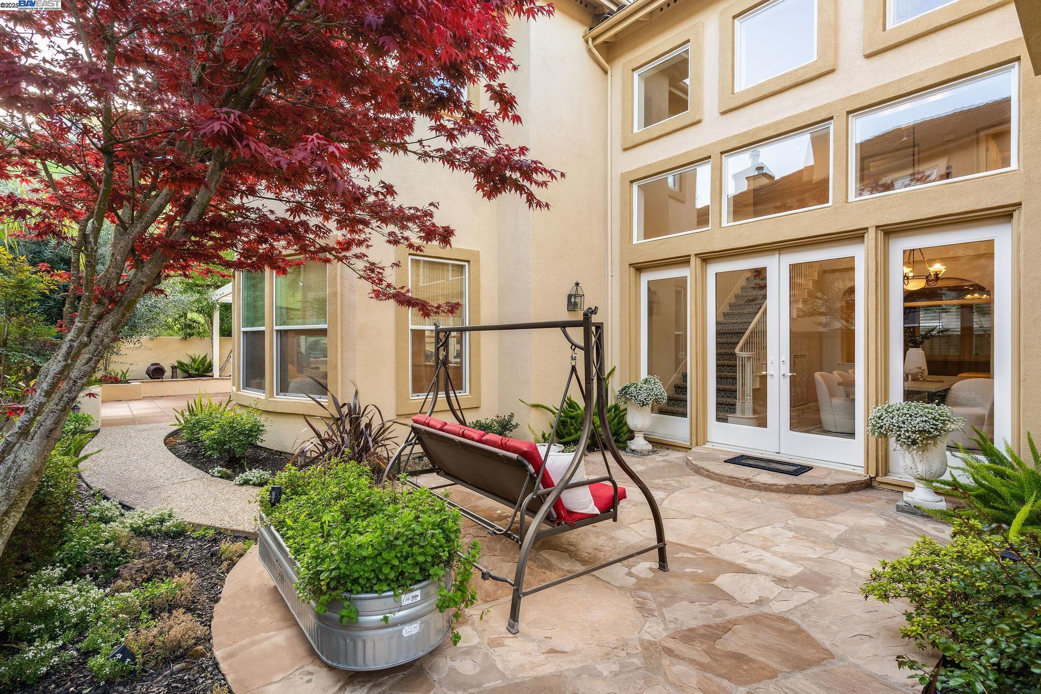 Detail Gallery Image 48 of 59 For 10828 Inspiration Cir, Dublin,  CA 94568 - 5 Beds | 4/1 Baths