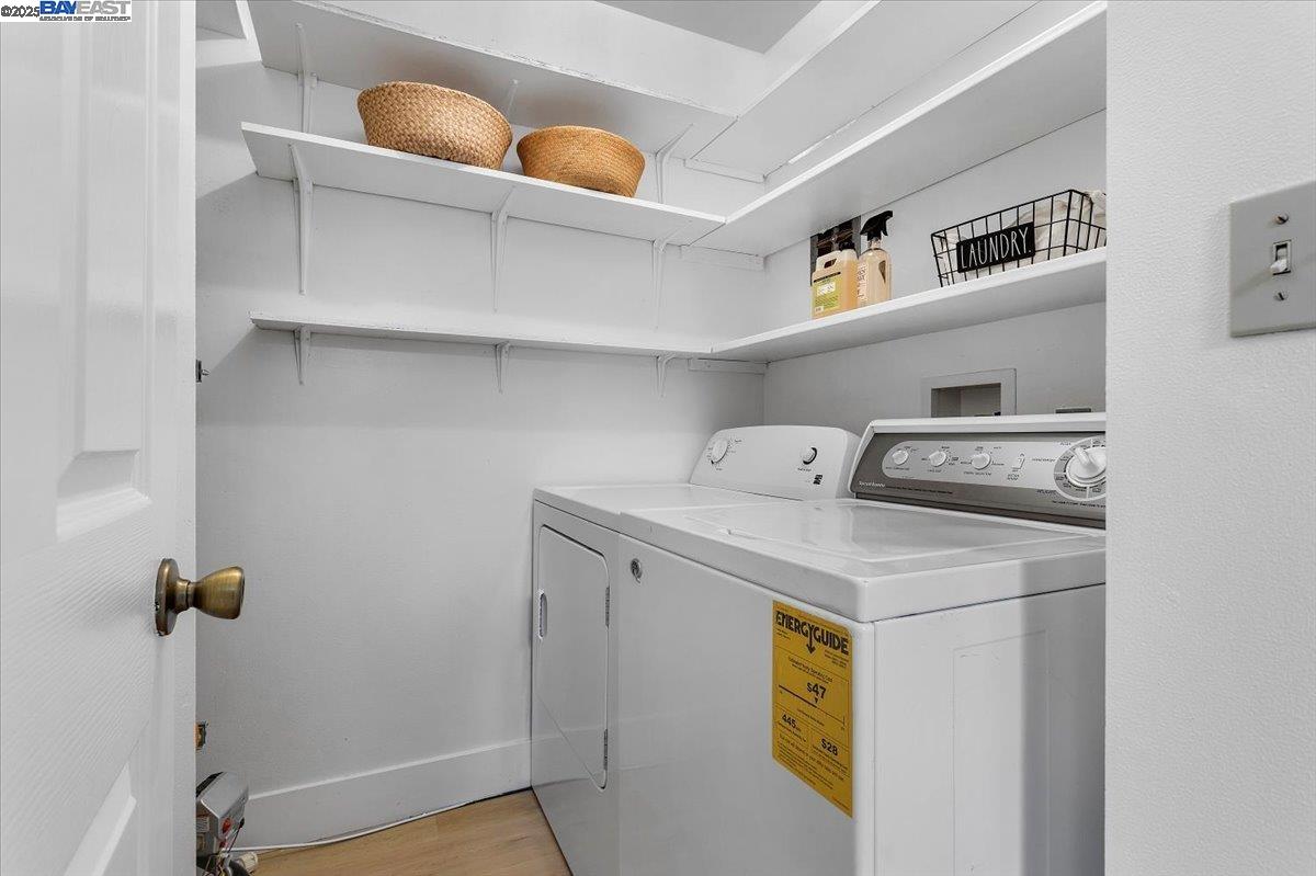 Detail Gallery Image 16 of 41 For 1105 Fontana Dr, Alameda,  CA 94502 - 2 Beds | 1/1 Baths