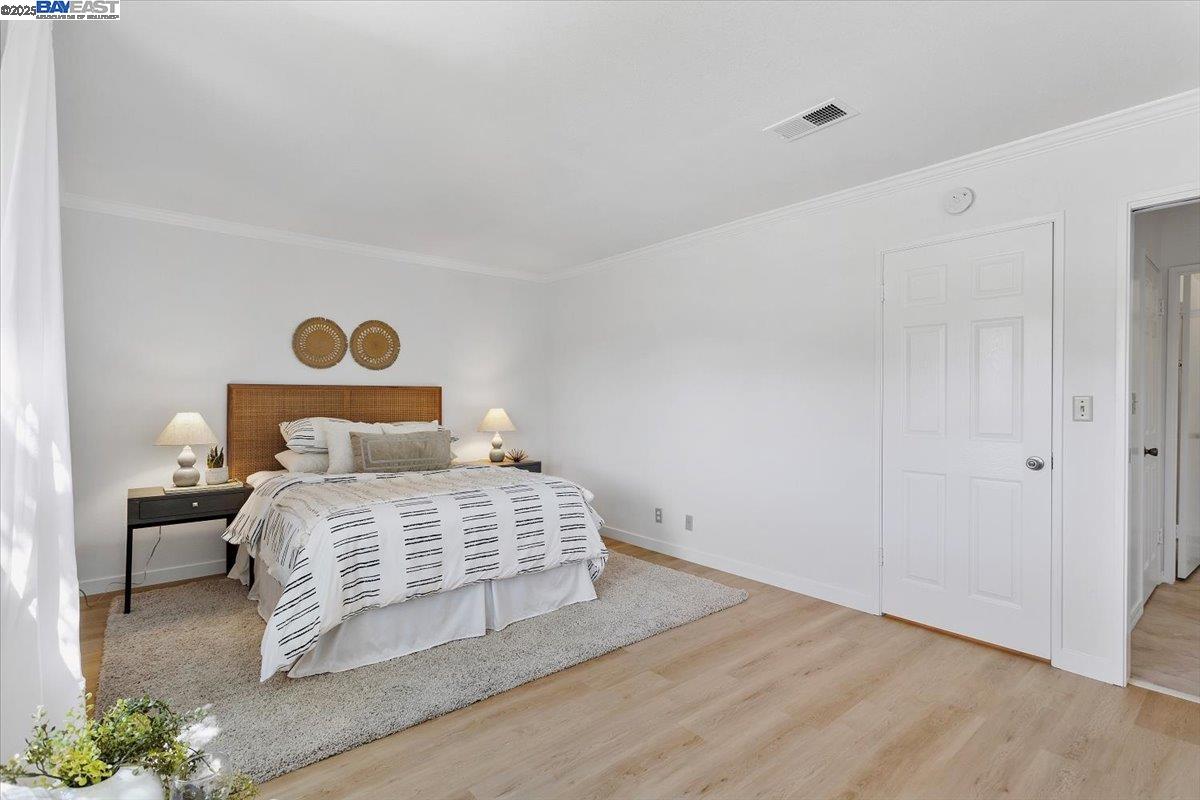 Detail Gallery Image 20 of 41 For 1105 Fontana Dr, Alameda,  CA 94502 - 2 Beds | 1/1 Baths