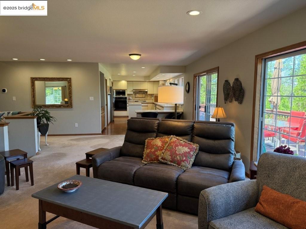 Detail Gallery Image 15 of 60 For 12309 Shooting Star Ct., Groveland,  CA 95321 - 3 Beds | 2/1 Baths