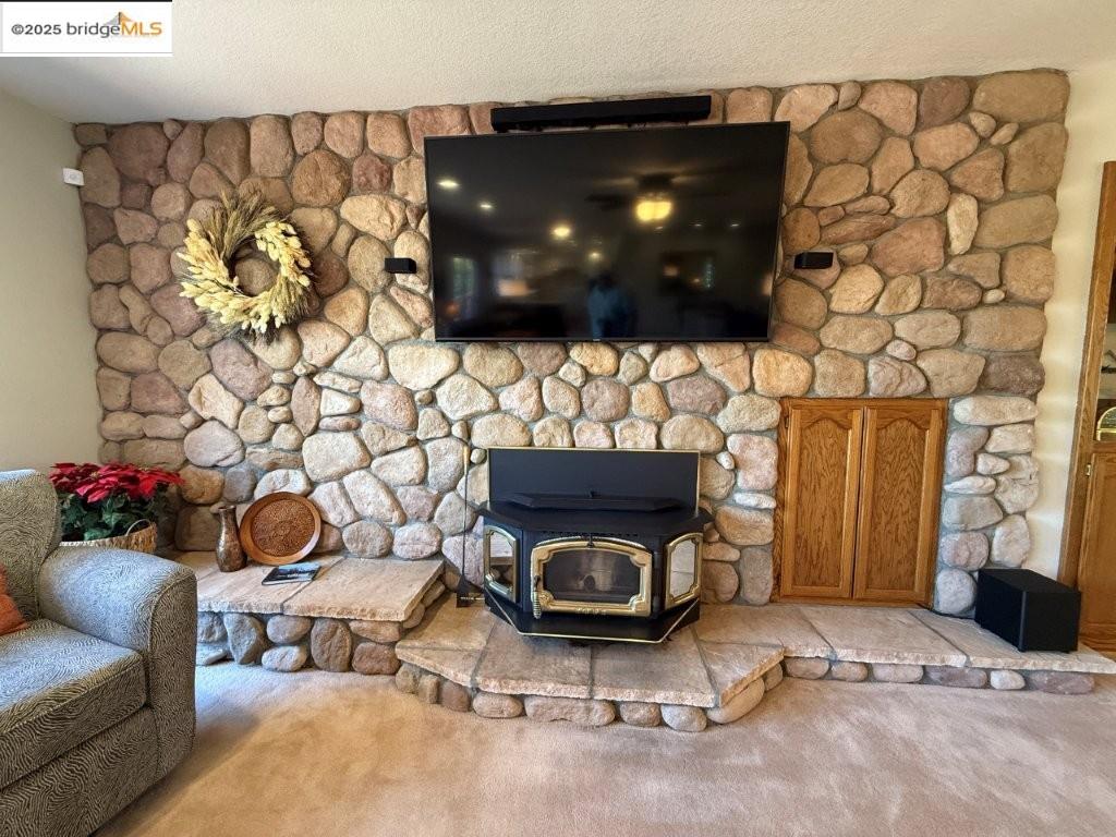 Detail Gallery Image 7 of 60 For 12309 Shooting Star Ct., Groveland,  CA 95321 - 3 Beds | 2/1 Baths