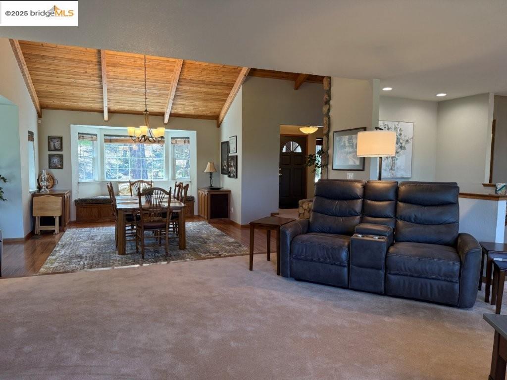 Detail Gallery Image 8 of 60 For 12309 Shooting Star Ct., Groveland,  CA 95321 - 3 Beds | 2/1 Baths