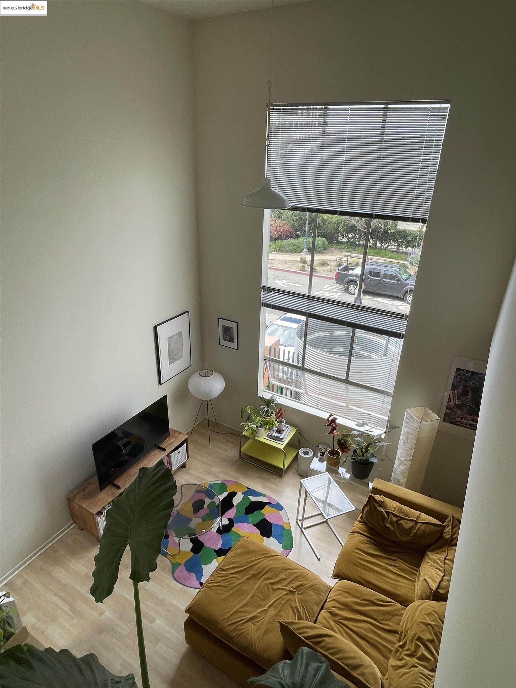 Detail Gallery Image 12 of 23 For 6450 Doyle Street, Emeryville,  CA 94606-8 - – Beds | – Baths