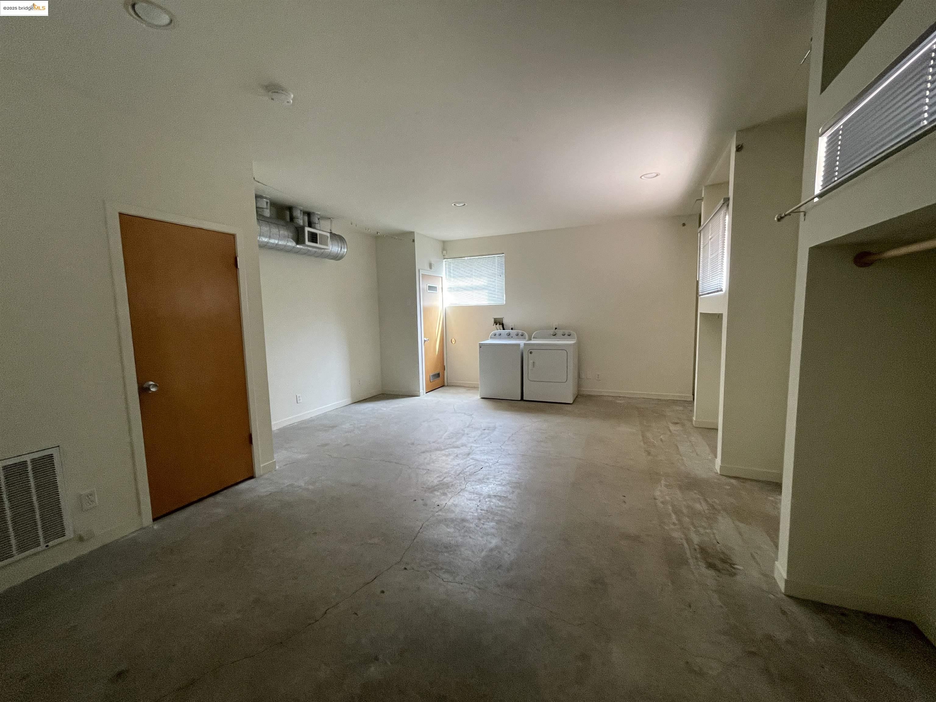 Detail Gallery Image 23 of 23 For 6450 Doyle Street, Emeryville,  CA 94606-8 - – Beds | – Baths