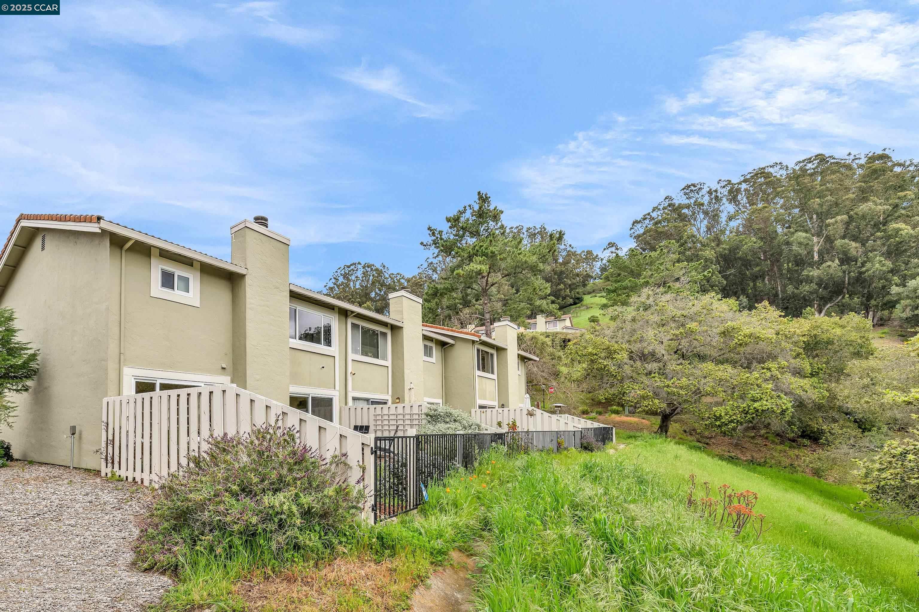 Photo #42: 41098816 Listing: Photo #42