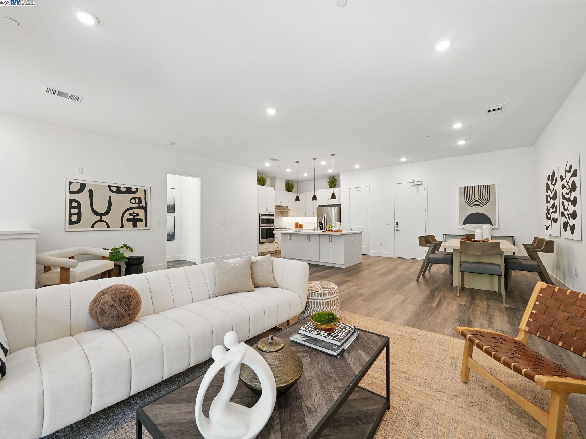 Detail Gallery Image 1 of 33 For 45188 Tom Blalock St #109,  Fremont,  CA 94539 - 3 Beds | 2 Baths