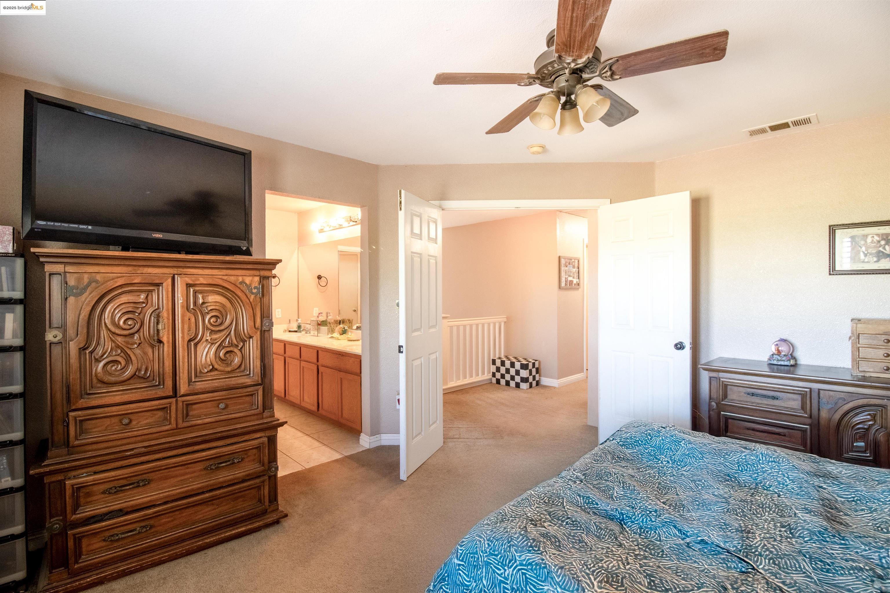 Detail Gallery Image 14 of 23 For 3985 S Coral Ct, Discovery Bay,  CA 94505 - 4 Beds | 2/1 Baths