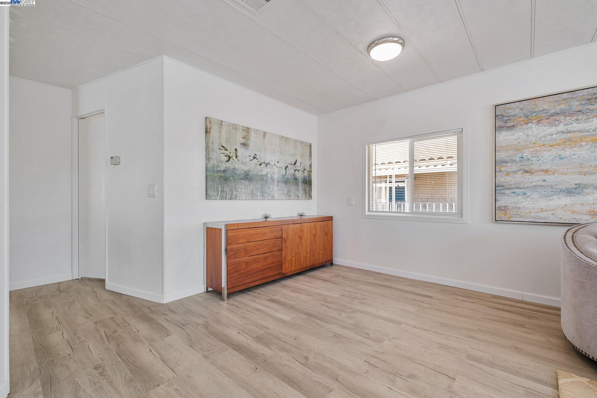 Detail Gallery Image 15 of 41 For 409 Fiji Circle, Union City,  CA 94587 - 2 Beds | 2 Baths