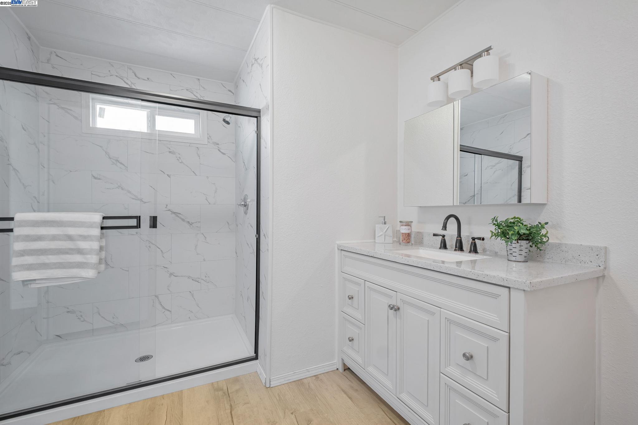 Detail Gallery Image 32 of 41 For 409 Fiji Circle, Union City,  CA 94587 - 2 Beds | 2 Baths