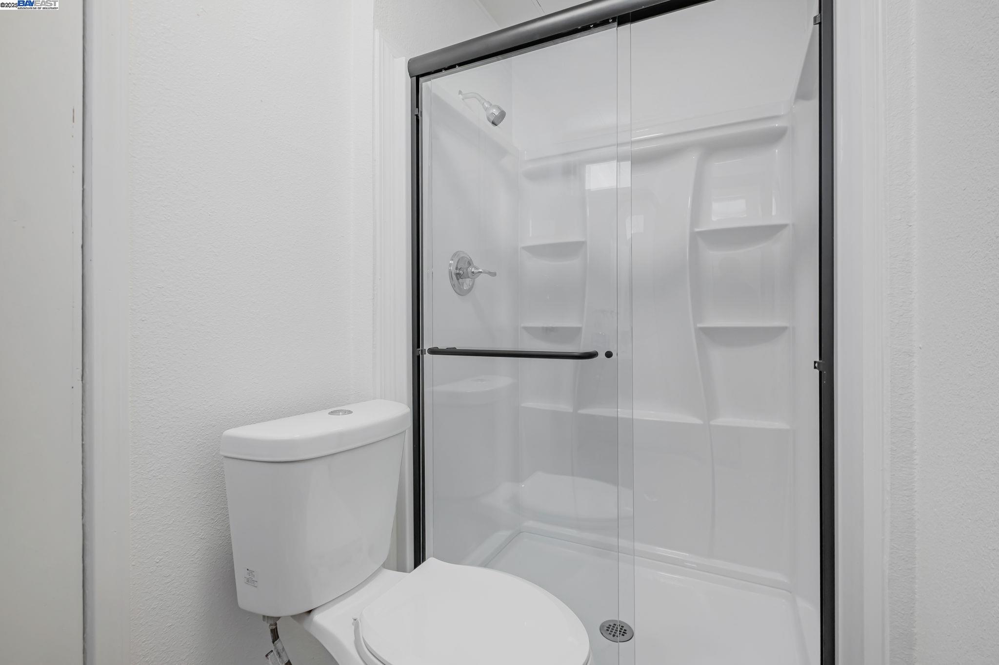 Detail Gallery Image 34 of 41 For 409 Fiji Circle, Union City,  CA 94587 - 2 Beds | 2 Baths