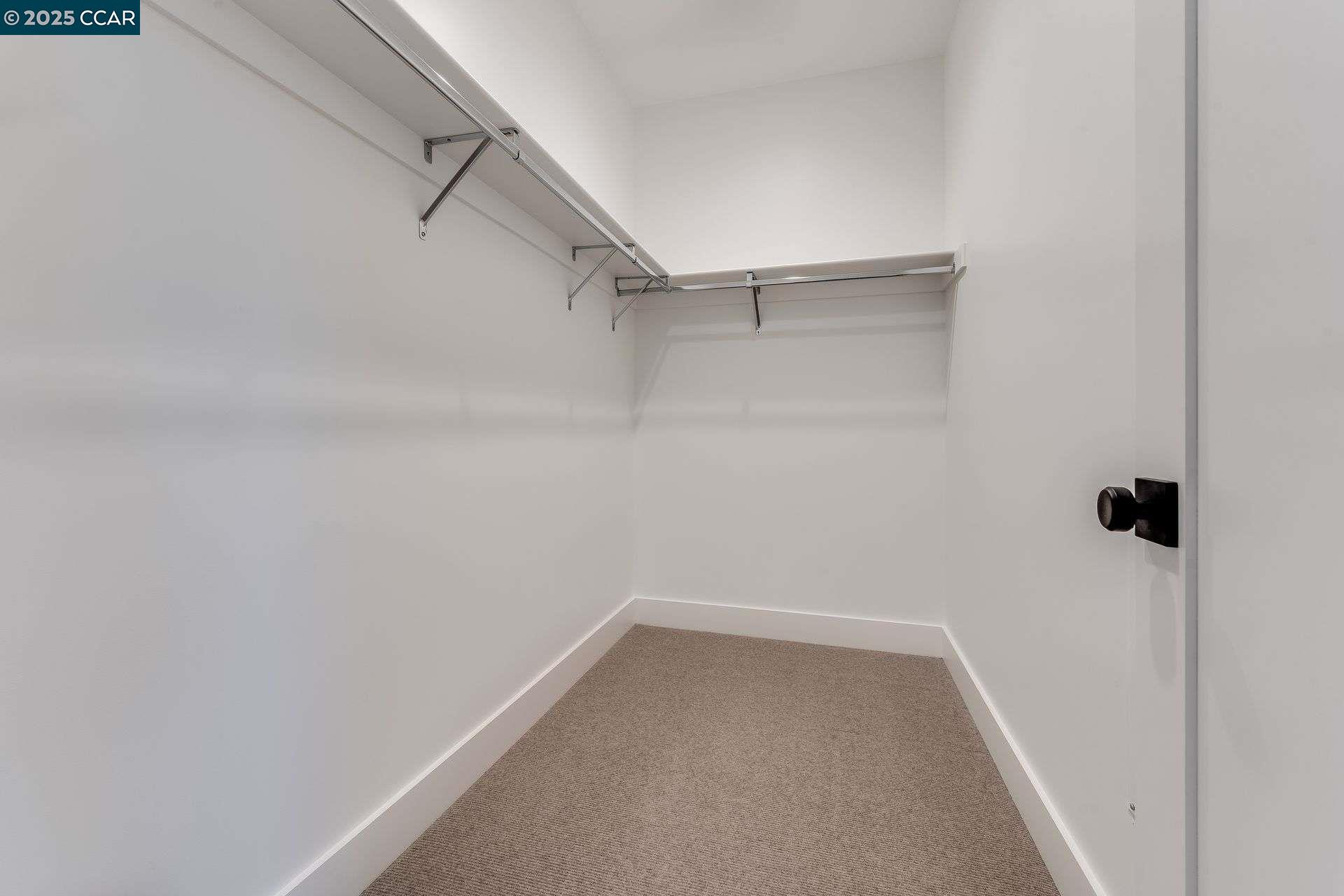 Detail Gallery Image 26 of 39 For 922 Brown Avenue, Lafayette,  CA 94549 - 2 Beds | 2/1 Baths