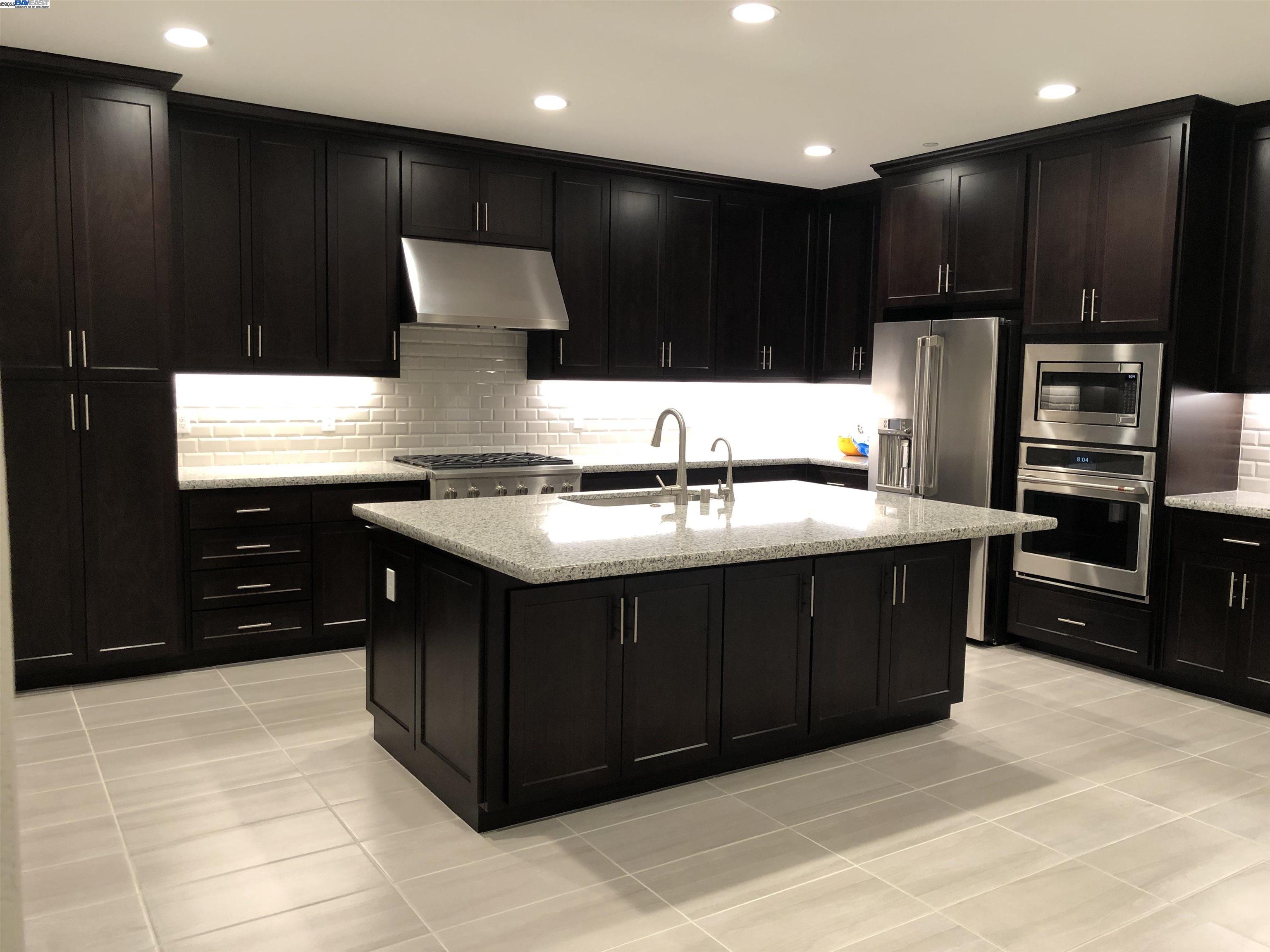Detail Gallery Image 24 of 25 For 1401 S Durant Ter, Mountain House,  CA 95391 - 4 Beds | 3/1 Baths