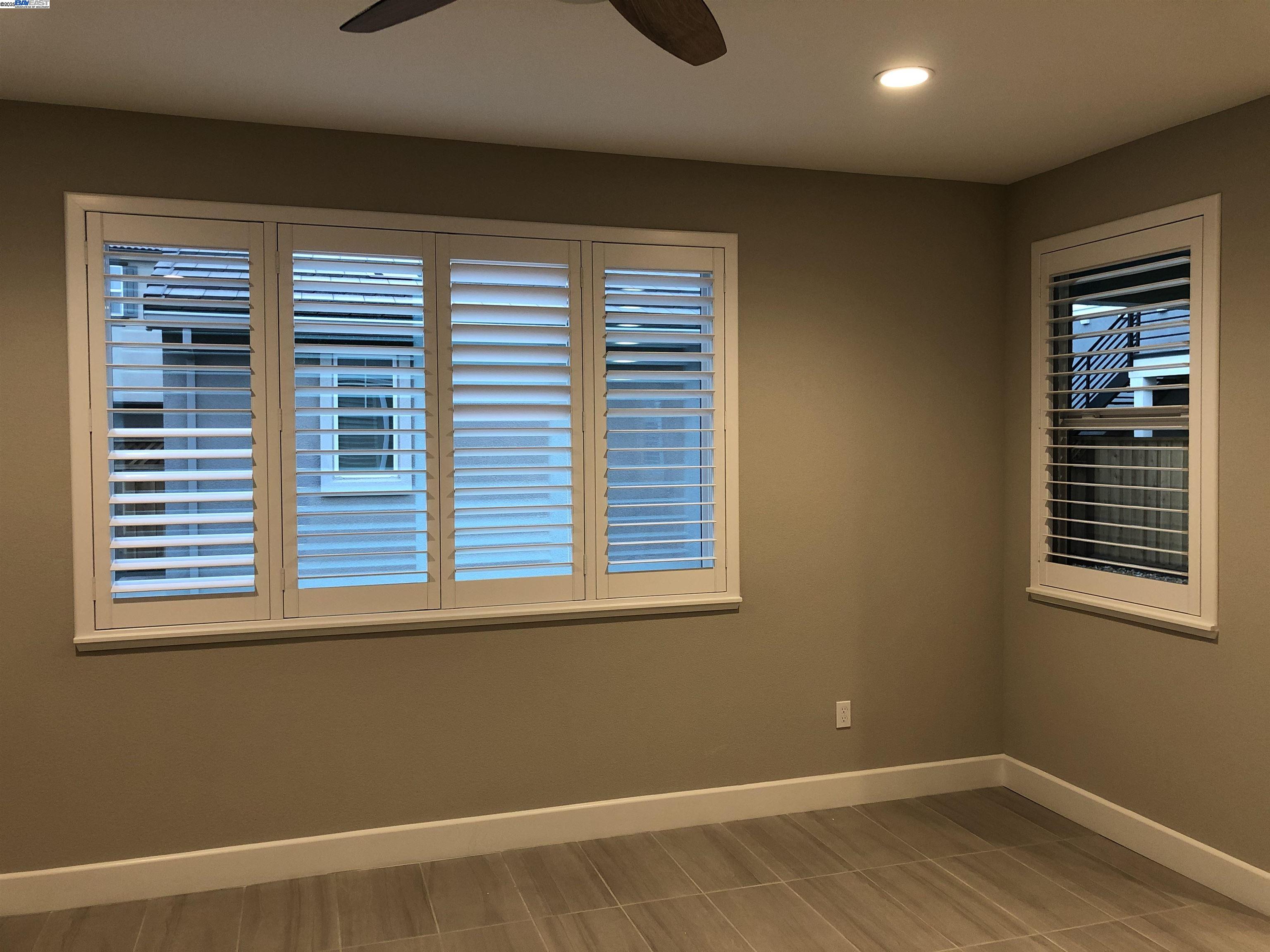 Detail Gallery Image 7 of 25 For 1401 S Durant Ter, Mountain House,  CA 95391 - 4 Beds | 3/1 Baths