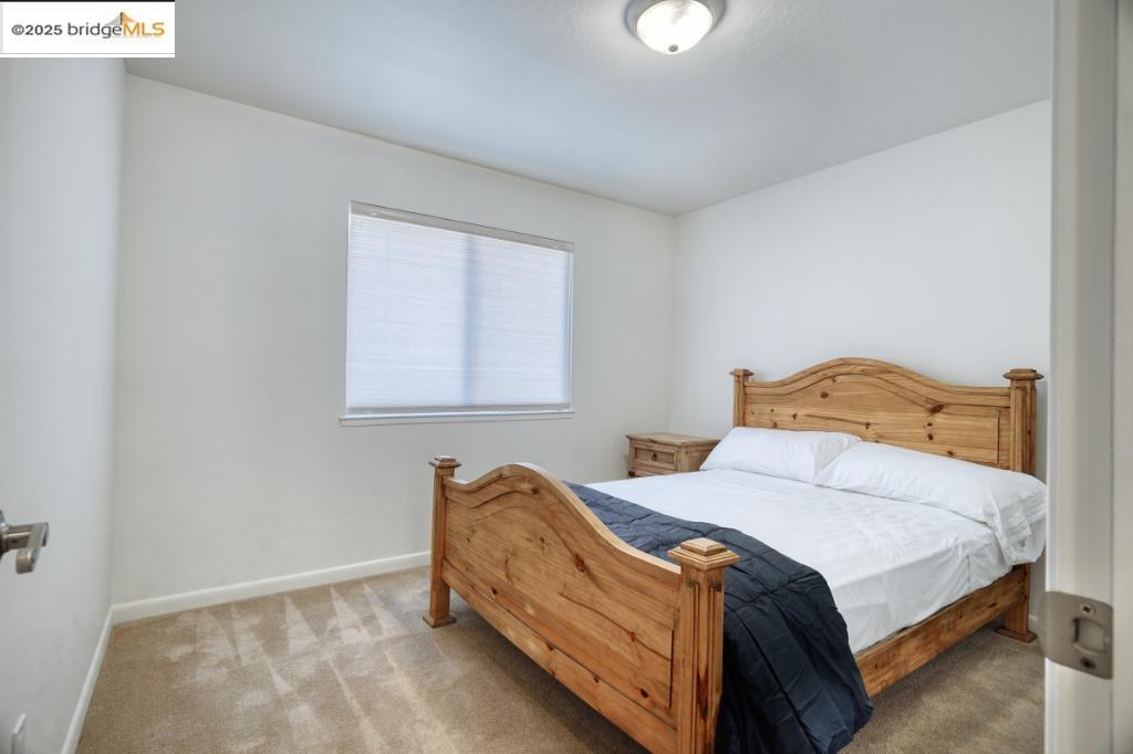 Detail Gallery Image 9 of 21 For 20224 Lower Skyridge Dr., Groveland,  CA 95321 - 3 Beds | 2/1 Baths