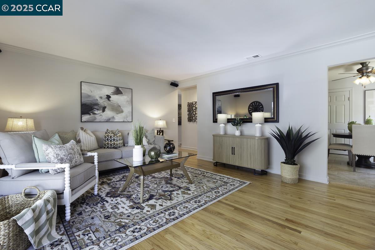 Detail Gallery Image 7 of 32 For 1689 Joelle Dr, Concord,  CA 94521 - 3 Beds | 2/1 Baths