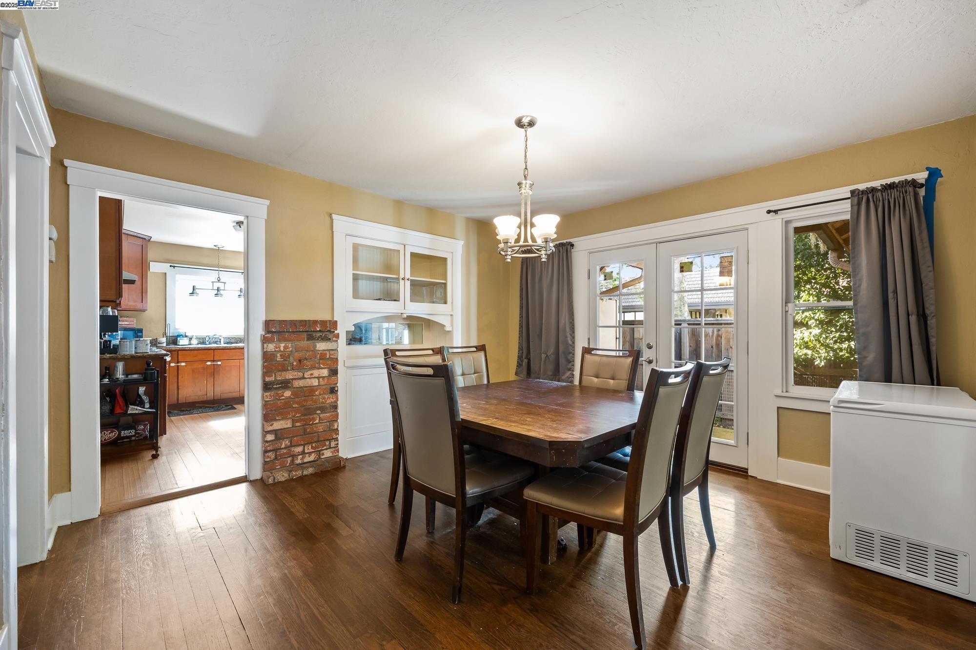 Detail Gallery Image 8 of 28 For 423 High St, Modesto,  CA 95354 - 3 Beds | 1 Baths