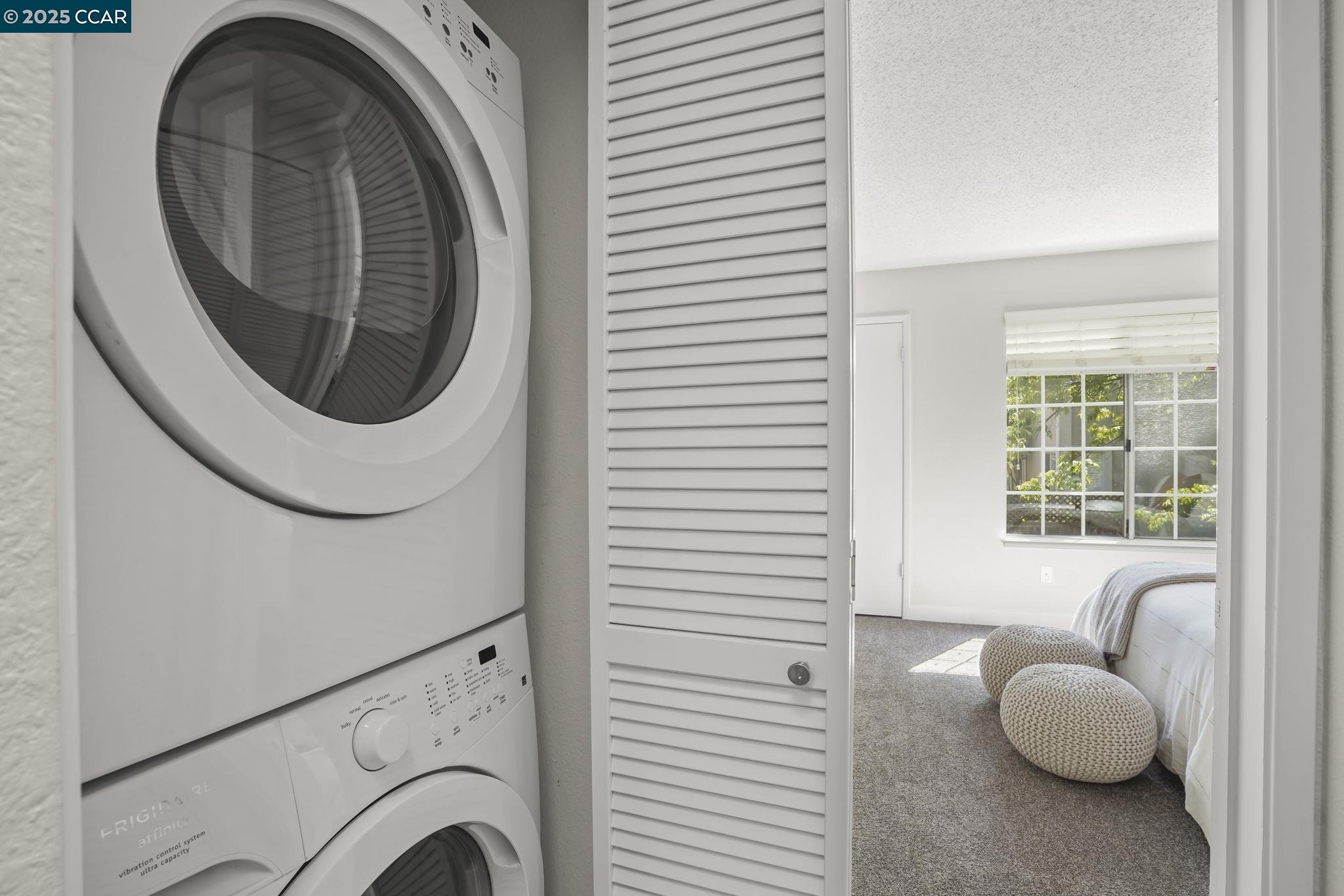 Detail Gallery Image 18 of 27 For 5059 Hiller Ln, Martinez,  CA 94553 - 2 Beds | 2/1 Baths