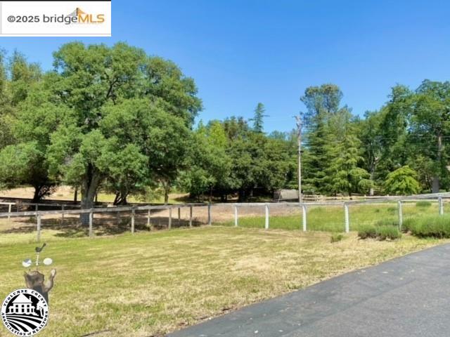Detail Gallery Image 28 of 60 For 13320 Cliffton, Groveland,  CA 95321-9517 - 3 Beds | 2/1 Baths