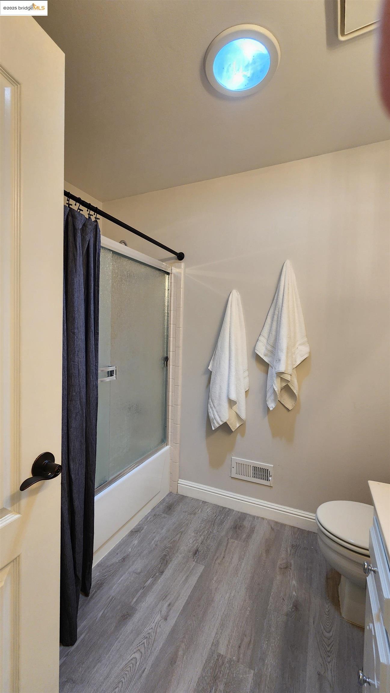 Detail Gallery Image 34 of 50 For 2320 Chardonnay Way, Antioch,  CA 94509 - 4 Beds | 2/1 Baths