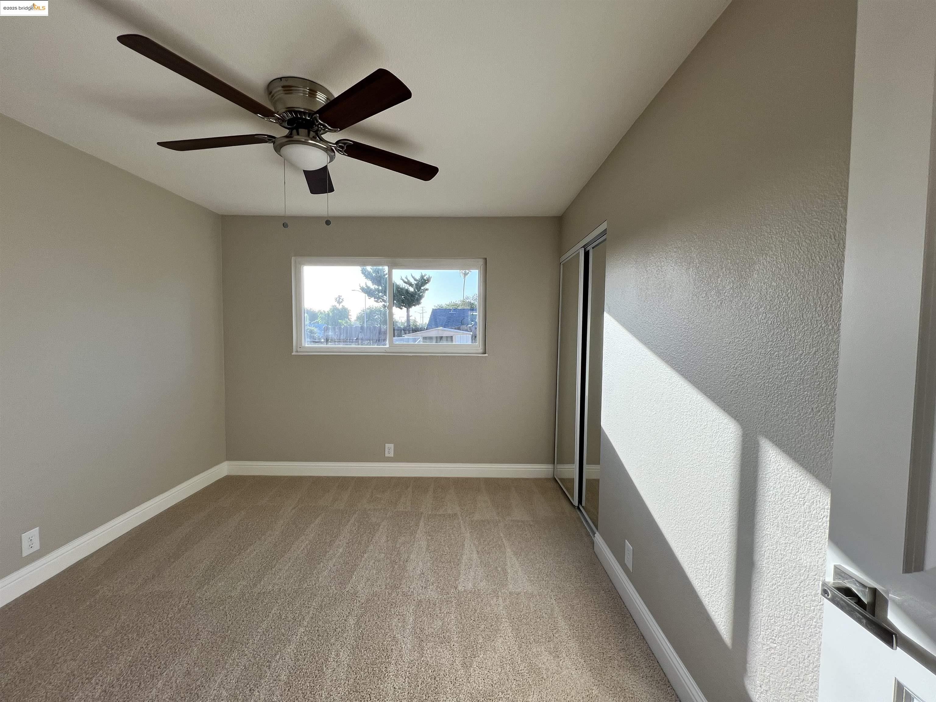 Detail Gallery Image 4 of 15 For 2796 Entrada Cir, Antioch,  CA 94509 - 4 Beds | 2 Baths