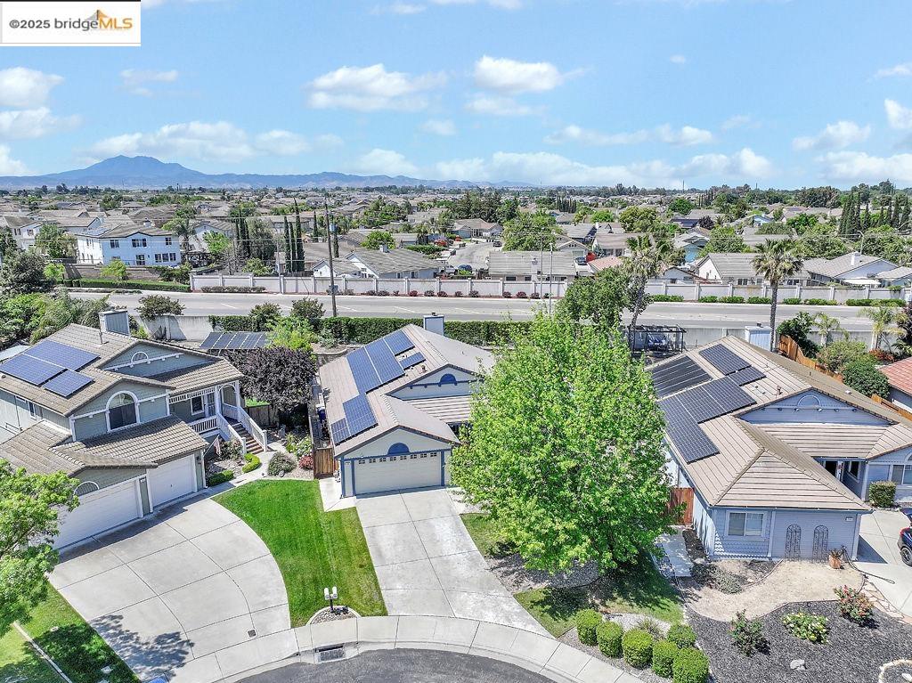 Detail Gallery Image 6 of 26 For 199 Century Way, Oakley,  CA 94561 - 4 Beds | 2 Baths