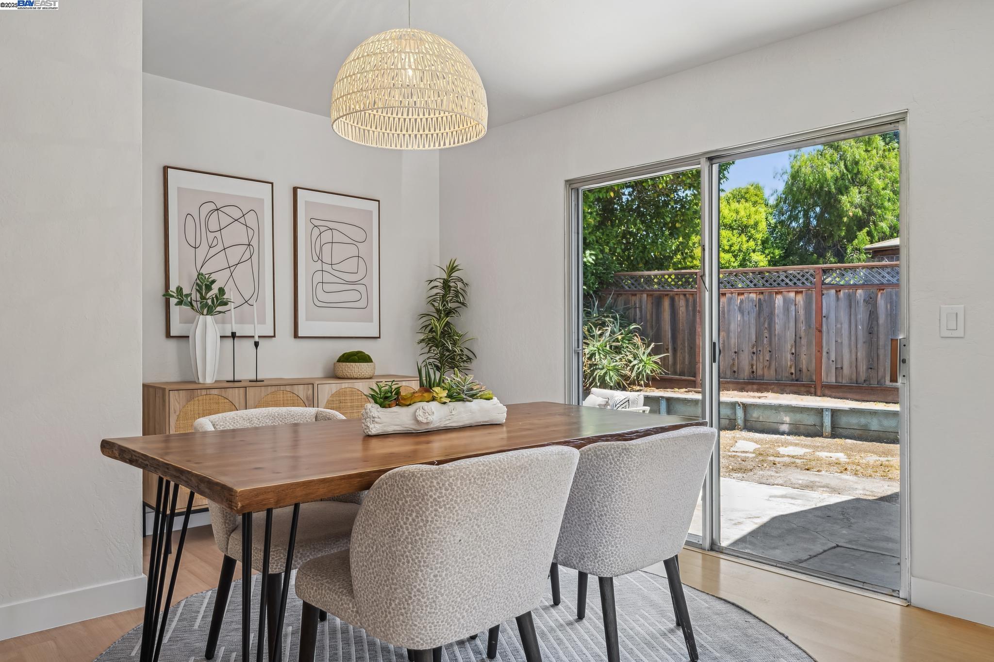 Detail Gallery Image 12 of 58 For 1764 via Flores, San Jose,  CA 95132 - 3 Beds | 2 Baths