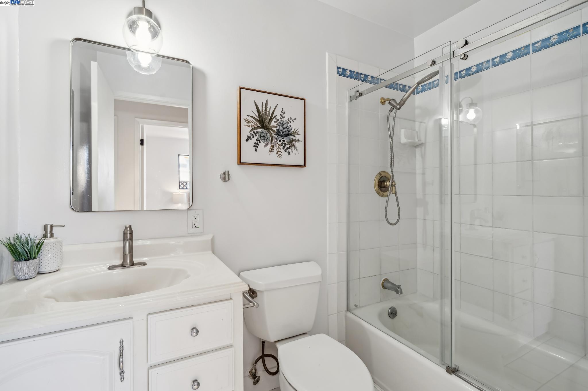 Detail Gallery Image 32 of 58 For 1764 via Flores, San Jose,  CA 95132 - 3 Beds | 2 Baths