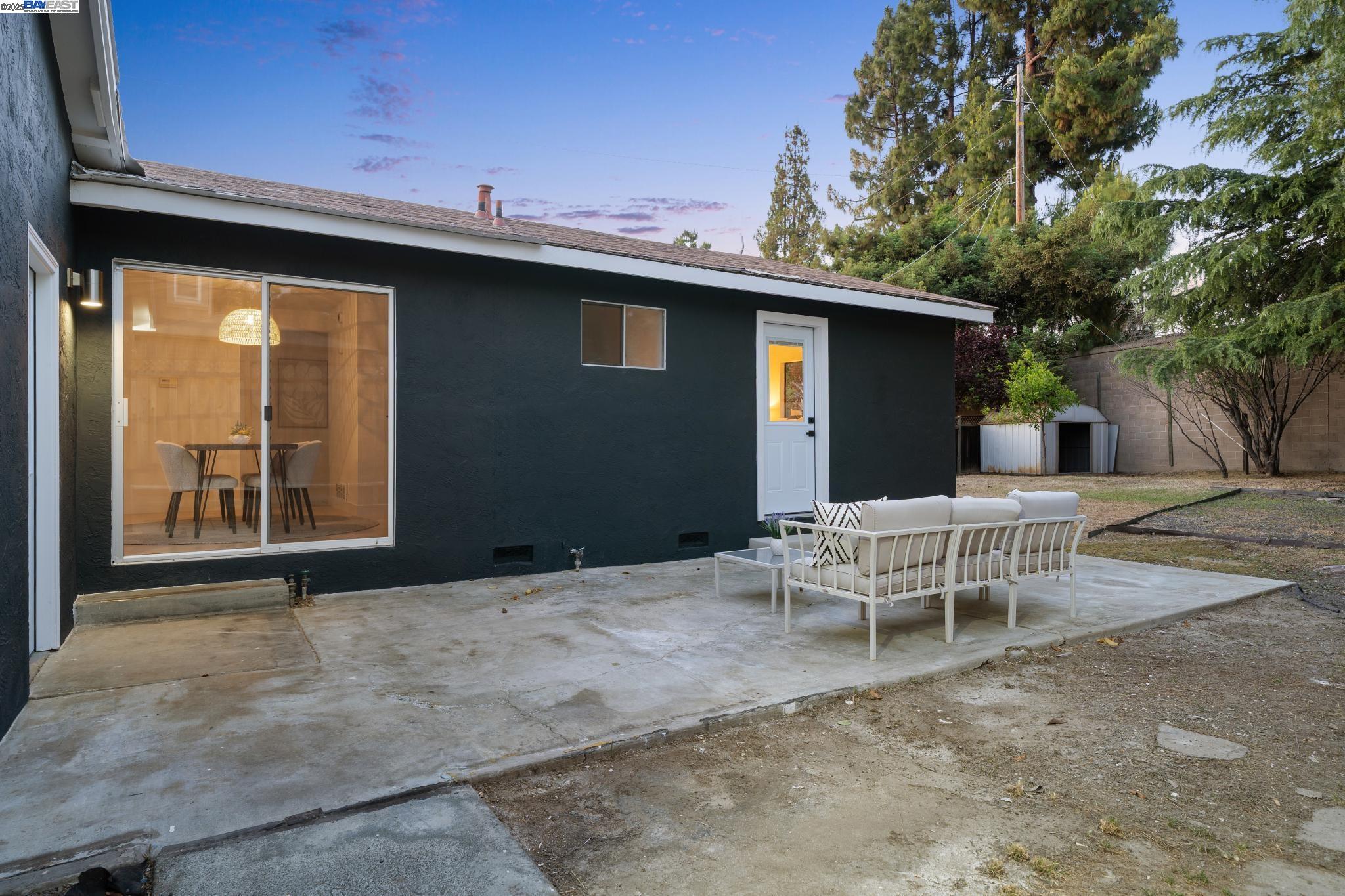 Detail Gallery Image 39 of 58 For 1764 via Flores, San Jose,  CA 95132 - 3 Beds | 2 Baths